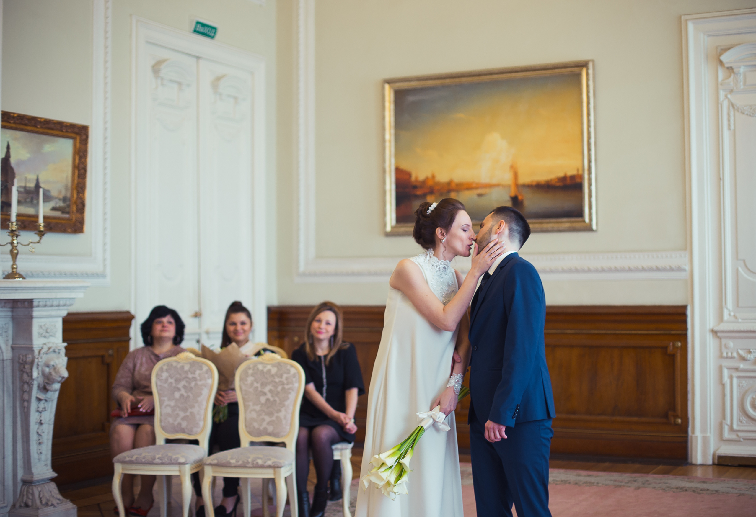 Молодожены, пример свадебных фотографий, жених и невеста, невеста буке. Свадебный фотограф в СПб Сергей Малиновский