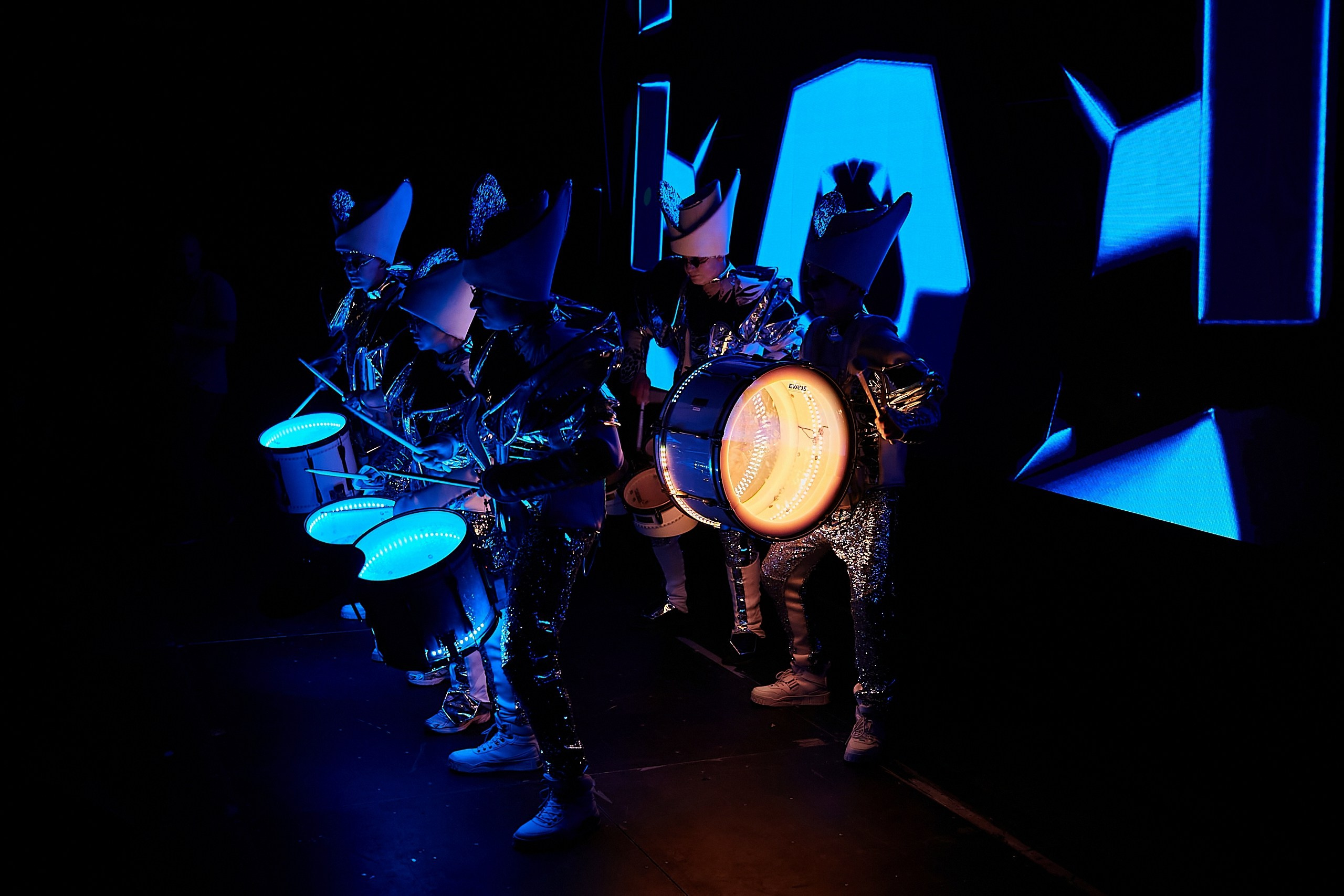 Выпускной 2024 концертный зал Академия ВТБ. Фотограф и Видеограф в Москве. Олег Корушев