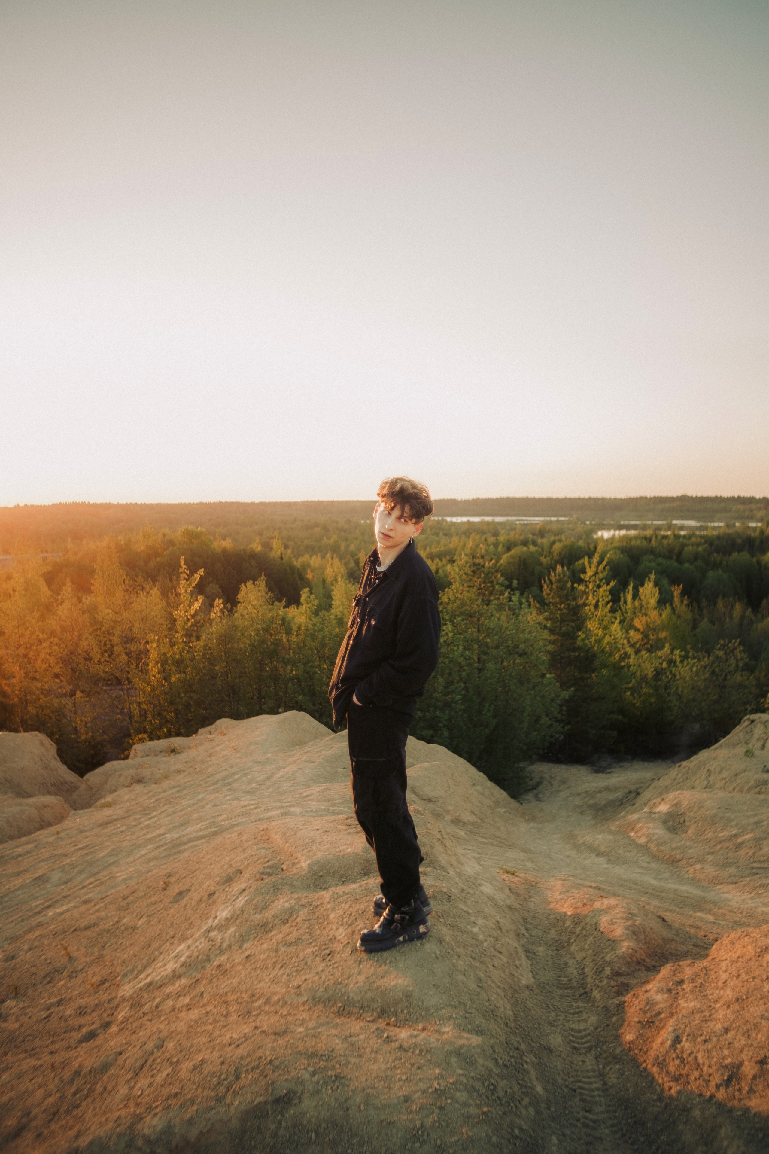 Дима. Рассвет на Борницком карьере. Lickord