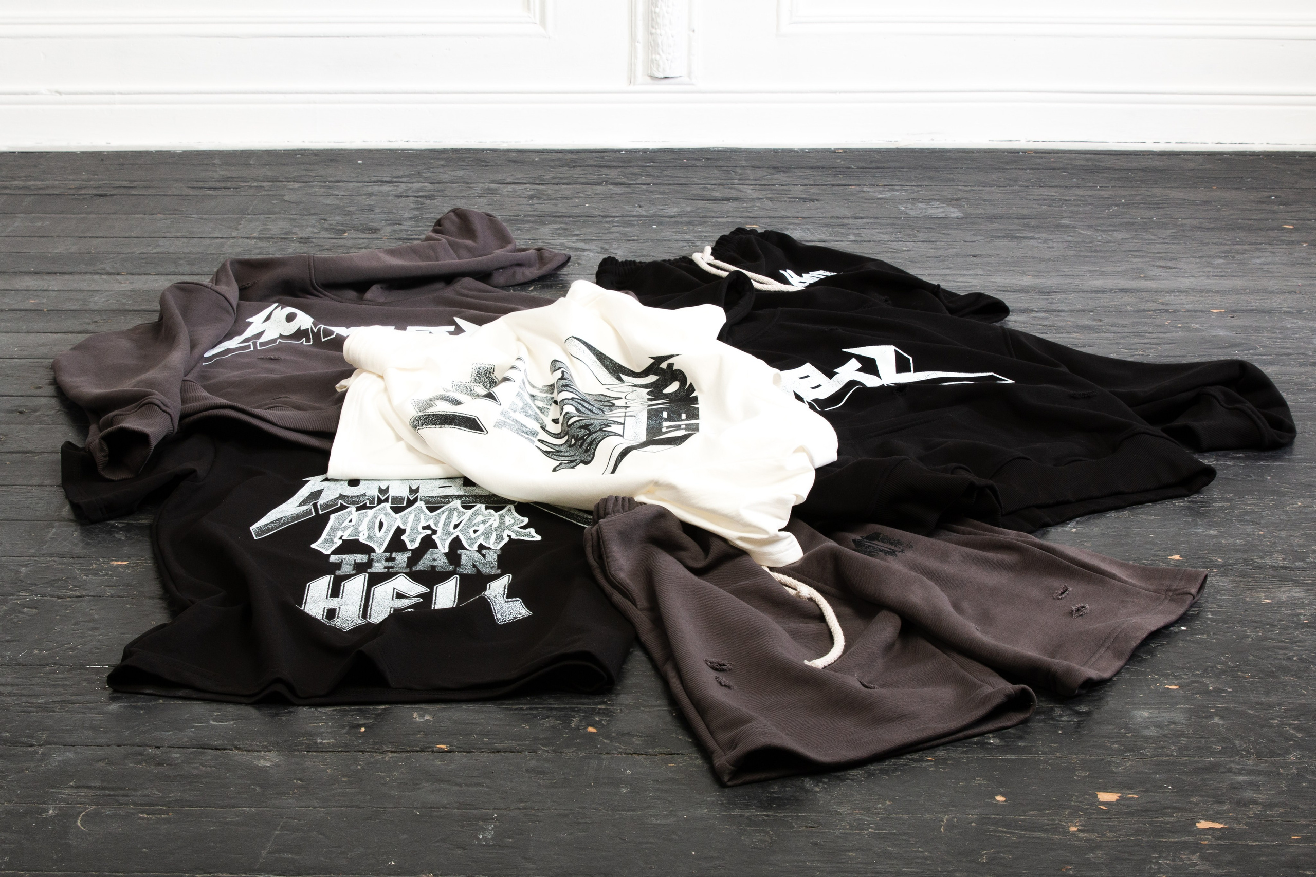 AURA: HMMLS Metallica — фотосессия для бренда | EMBOD