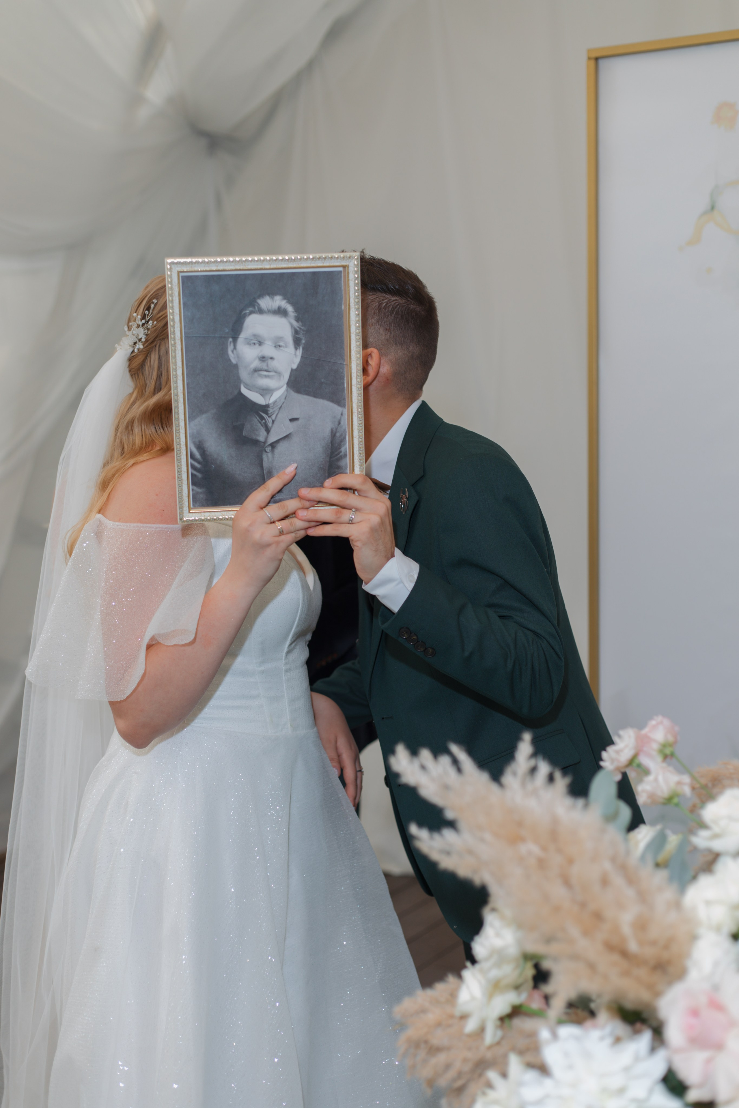 Летняя свадьба за городом. Свадебный фотограф в Москве Аля Загирова