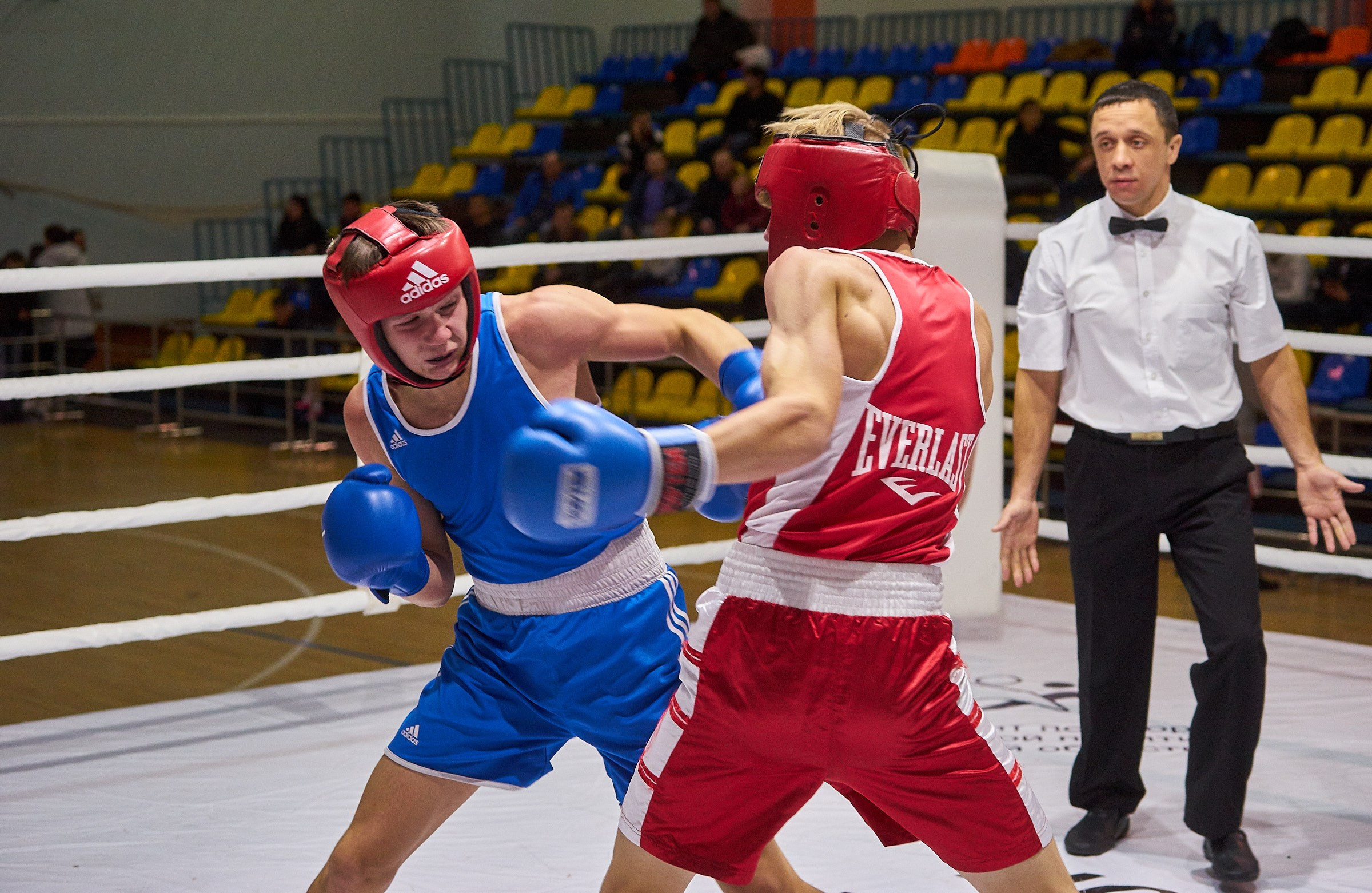 Соревнования по боксу 2017 г. Тюмень. Фотограф Станислав Баев