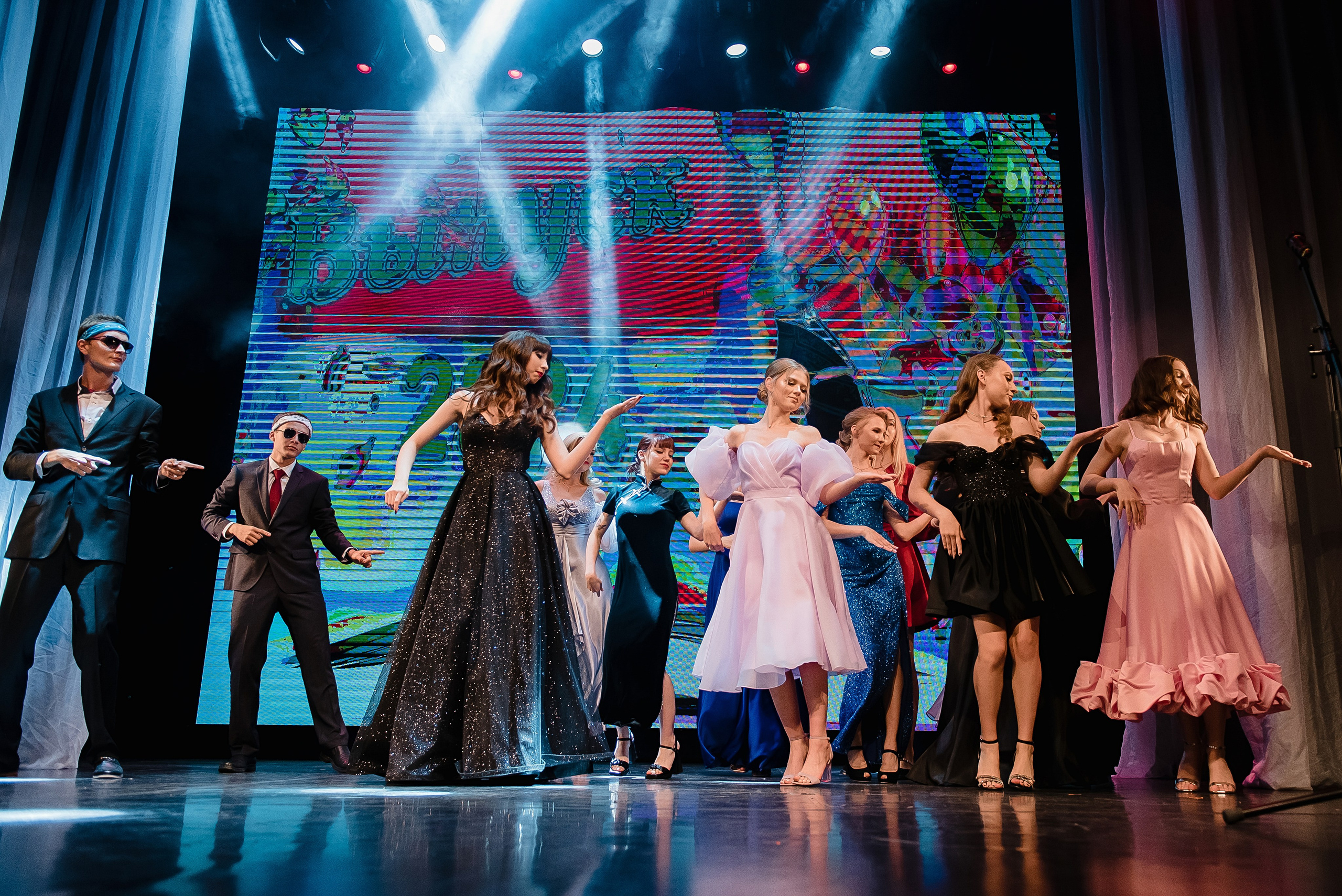 Выпускной школа 2024. Фотограф Рязань. Дарья Дмитриева