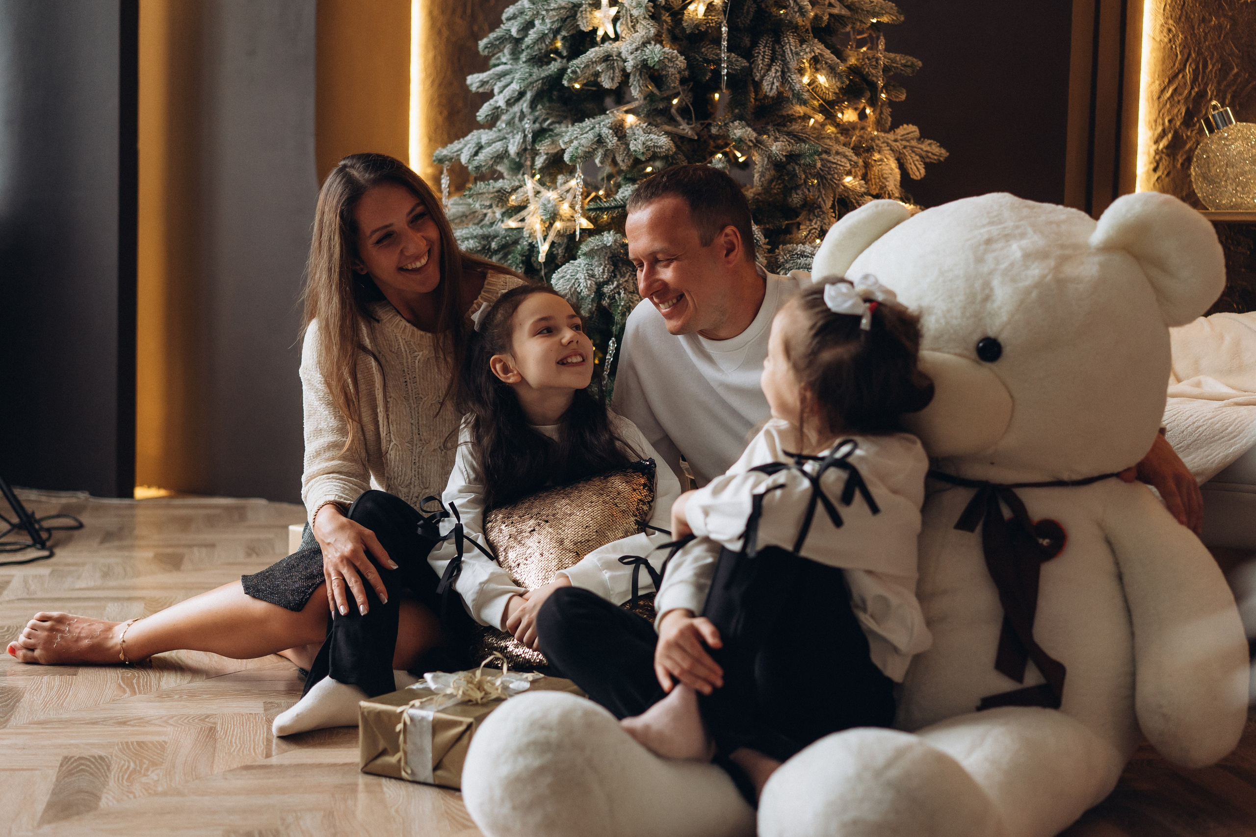 Семейная съемка в студии. Фотограф Екатеринбург Кокшарова Александра