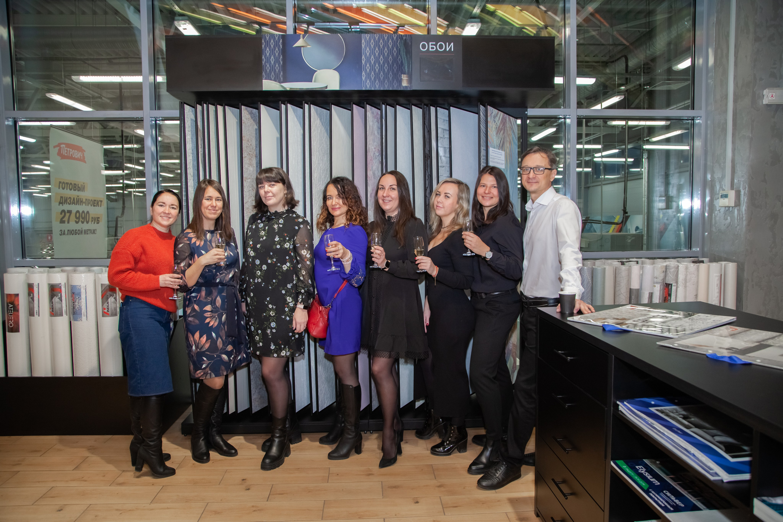 Петрович — открытие коворкинга. Двойняшки-фотографы Анна и Анастасия в Санкт-Петербурге