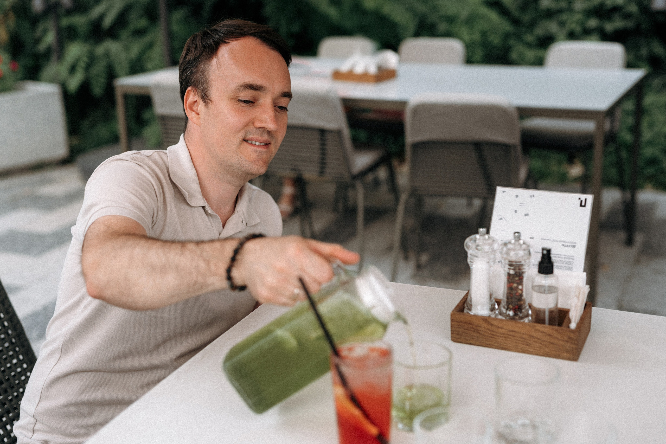 Семейная фотосессия на берегу реки для Миши, Тани, Сони и Таи. Свадебный фотограф в Тамбове Павел Четвертков