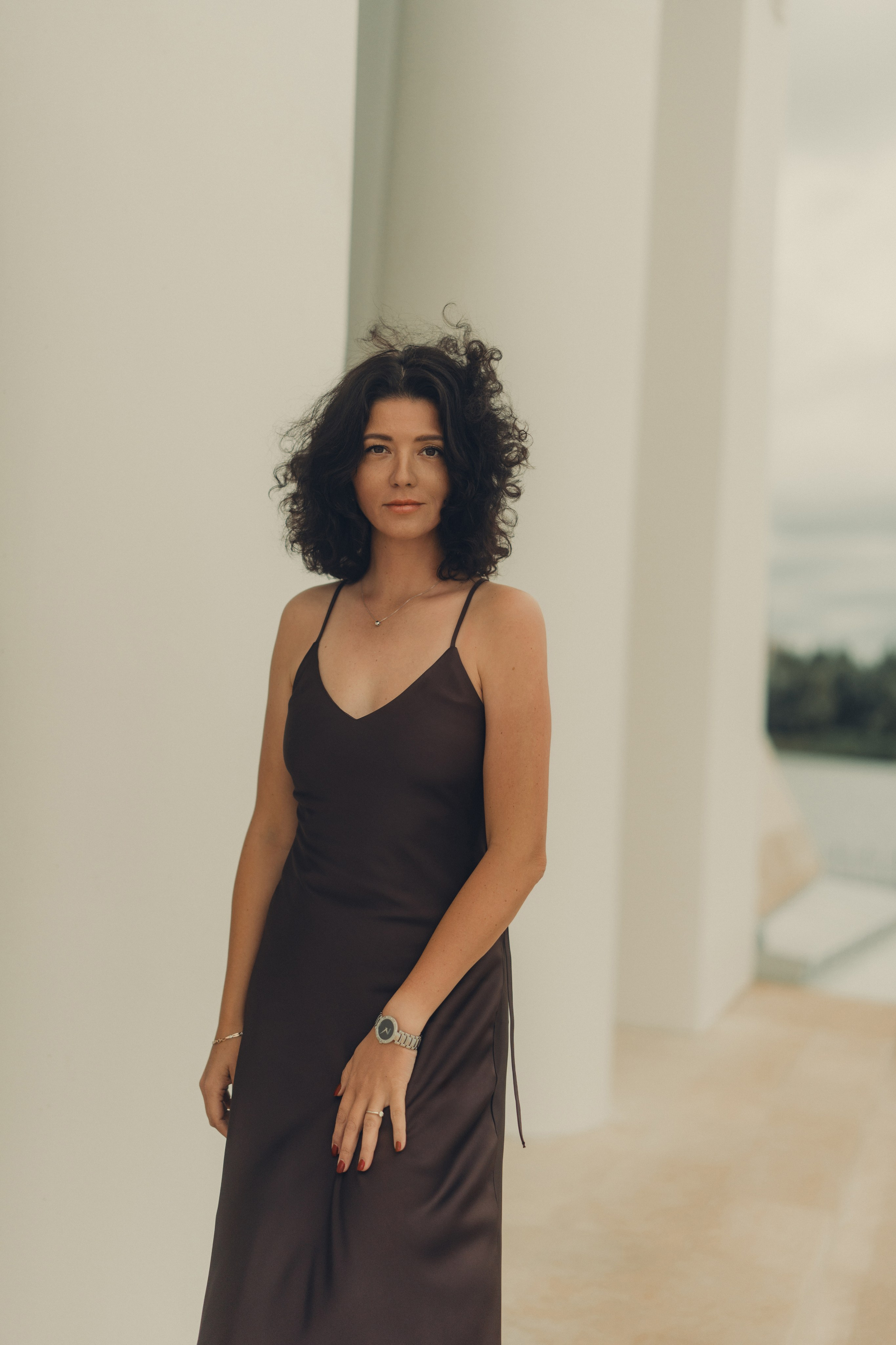 Уличная фотосессия с Катей Берлиной под Кировской дамбой в Казани