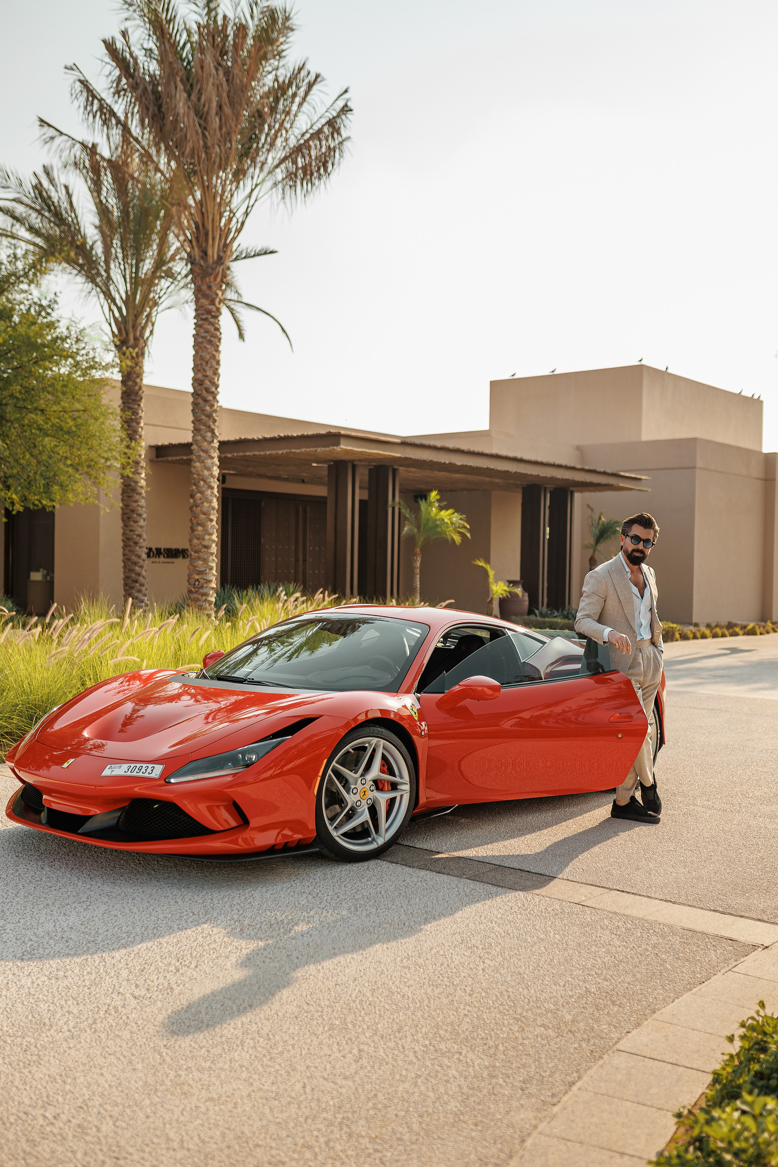 Lifestyle Photoshoot in Dubai — Premium Portrait Photography. Evgen Yatsenko — Photographer in Dubai