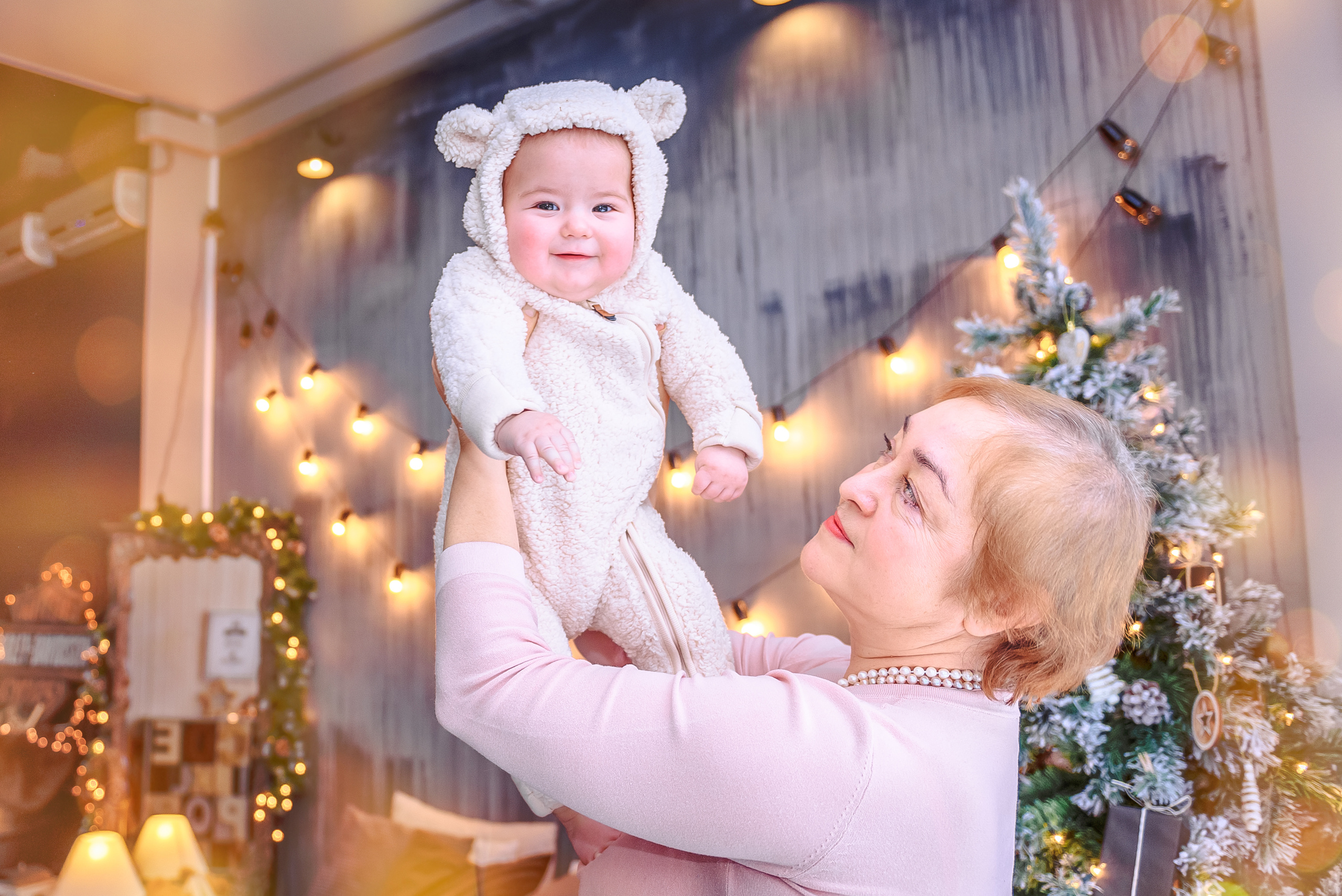 Семья Алексея и Ольги в фотостудии PROSTYLE. Свадебный и семейный фотограф в Москве Юлия Винник