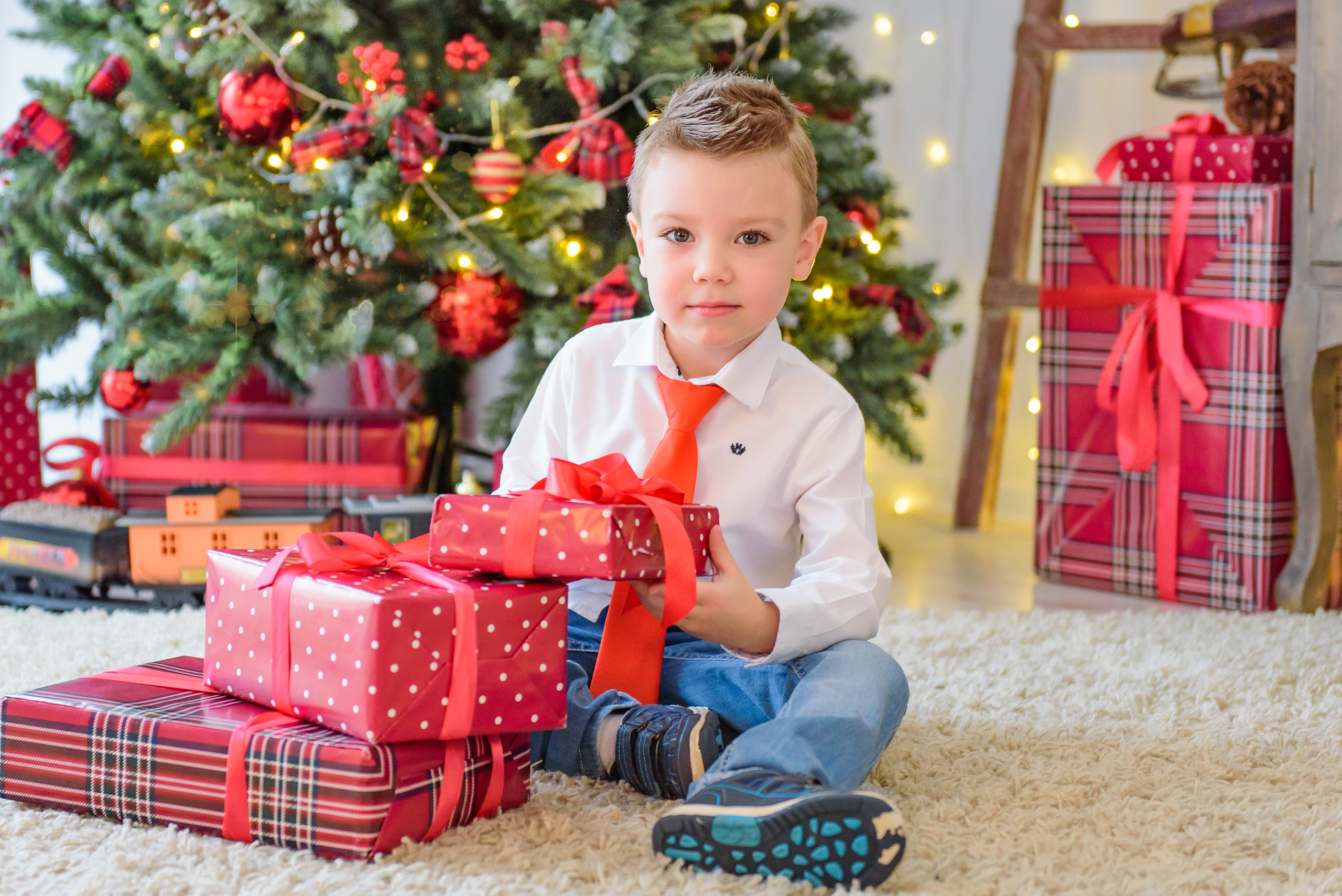 Новогодняя фотосессия для семьи Олега и Натальи в Loft18 Studio. Свадебный и семейный фотограф в Москве Юлия Винник