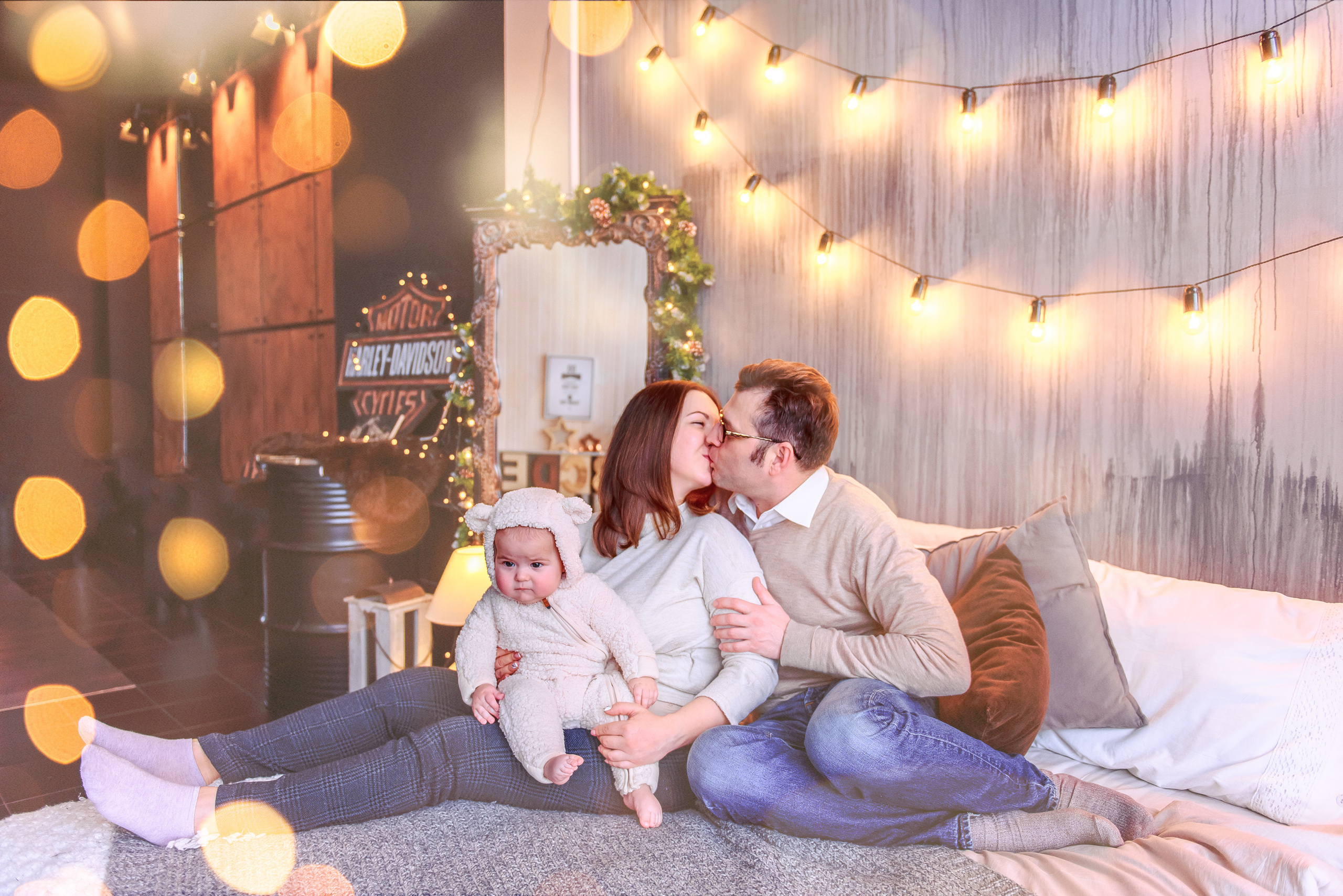 Семья Алексея и Ольги в фотостудии PROSTYLE. Свадебный и семейный фотограф в Москве Юлия Винник