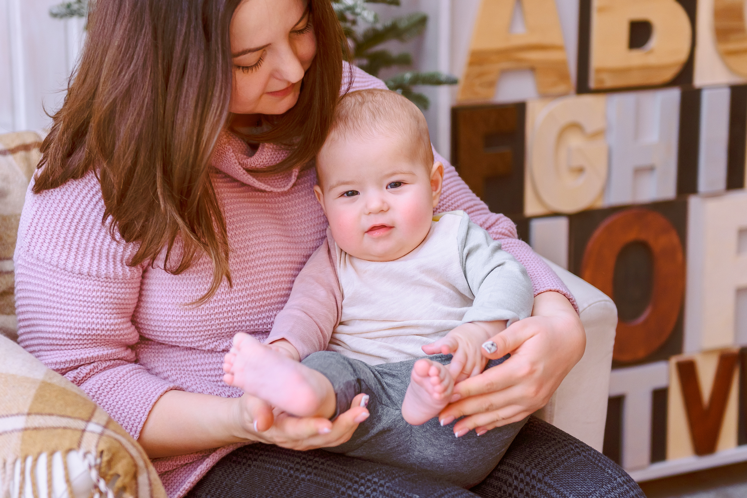 Семья Алексея и Ольги в фотостудии PROSTYLE. Свадебный и семейный фотограф в Москве Юлия Винник