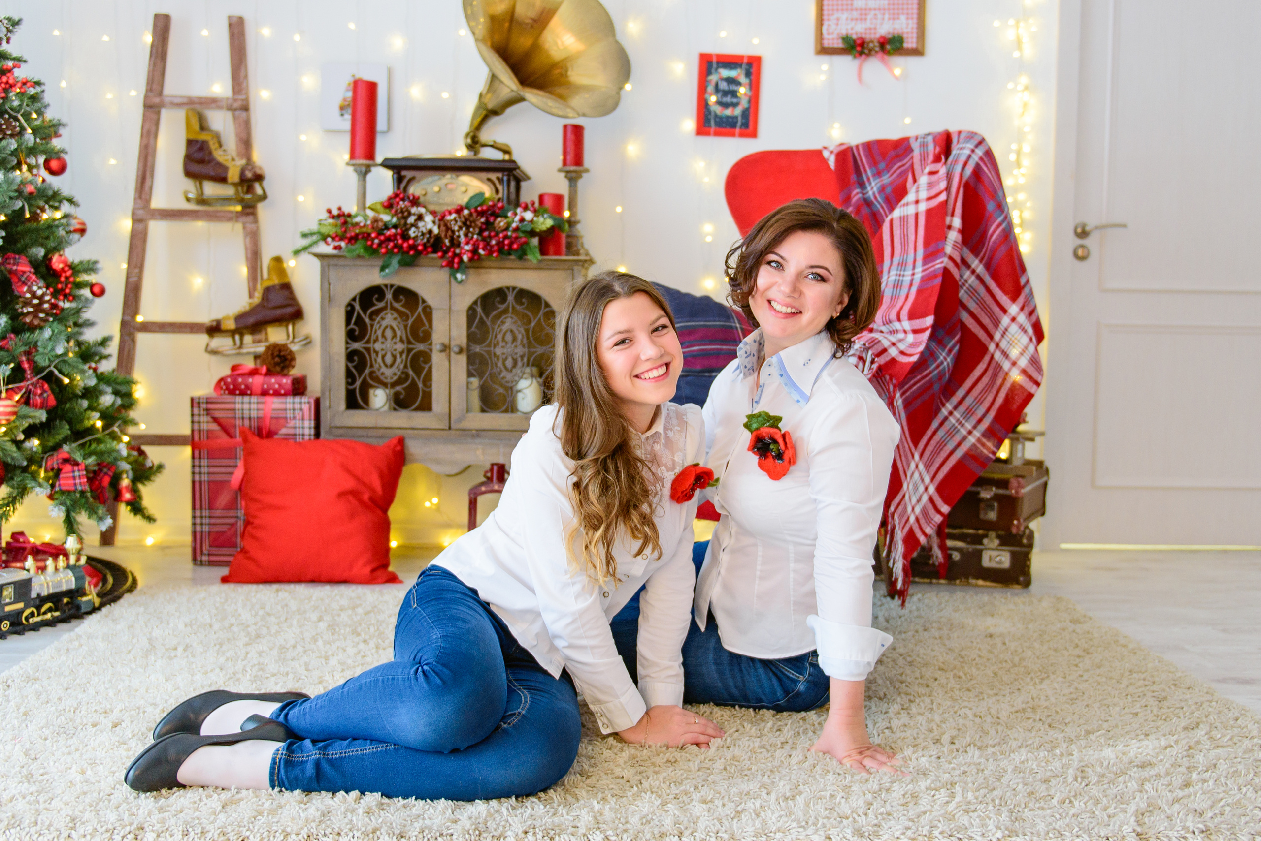 Новогодняя фотосессия для семьи Олега и Натальи в Loft18 Studio. Свадебный и семейный фотограф в Москве Юлия Винник