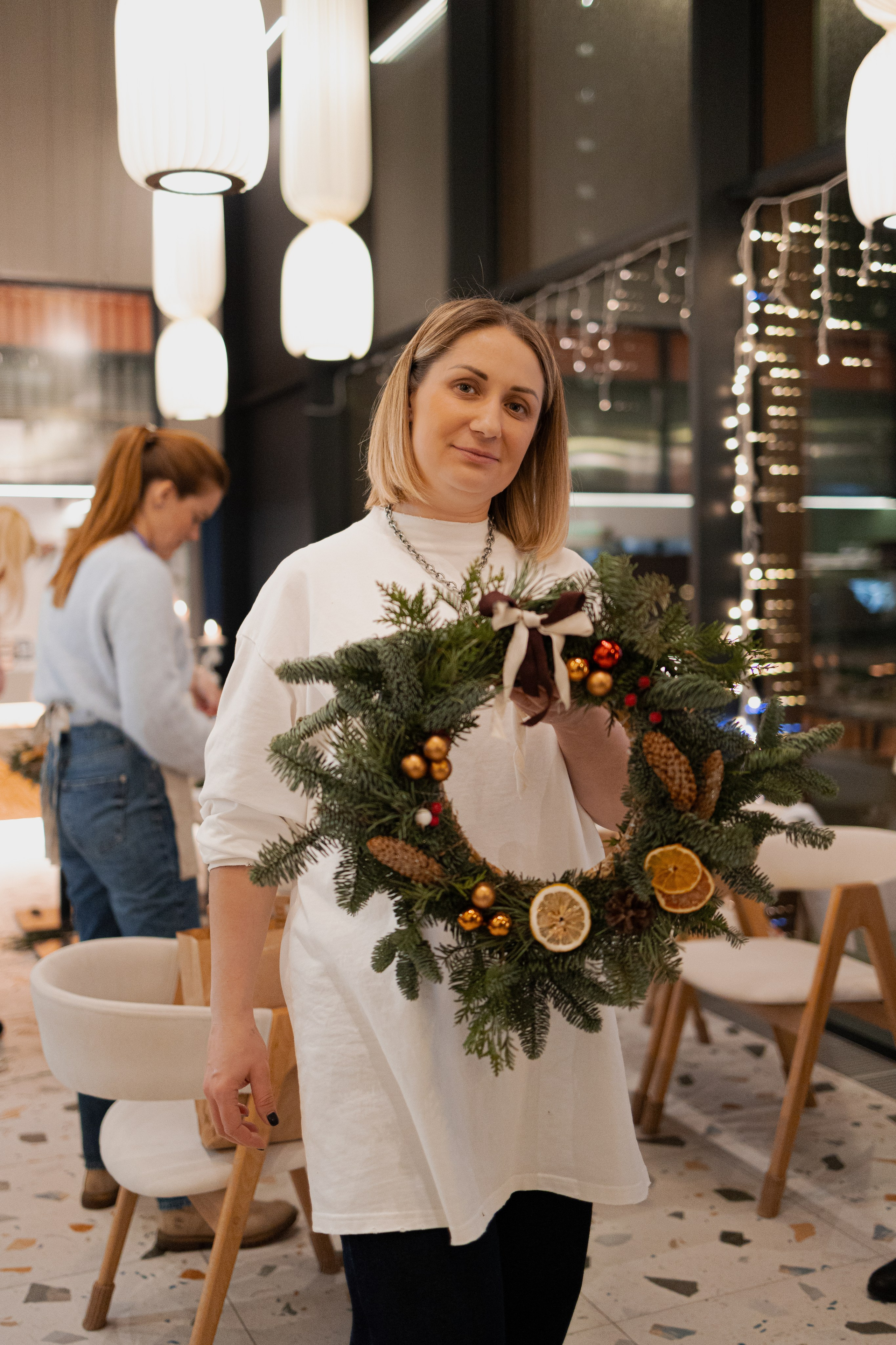 Мк свечи и венок (новогодний корпоратив). Анастасия Ракчеева Художник