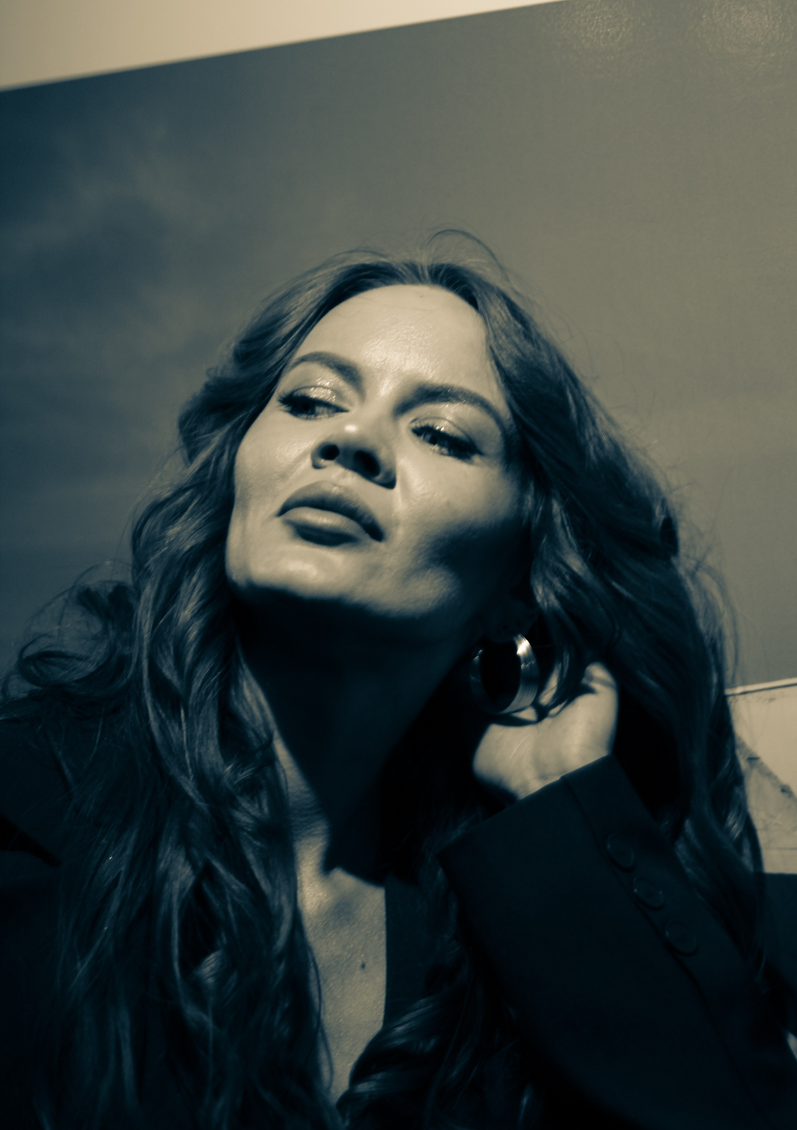 женская портретная фотосессия в Москве вечером