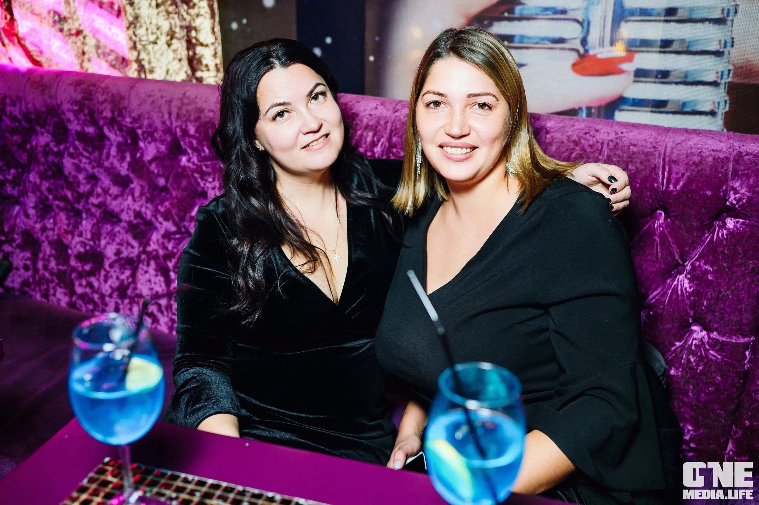 Фоторепортаж из караоке-клуба Эйфория. One Media Life: фоторепортажи, фотоотчеты с мероприятий и заведений