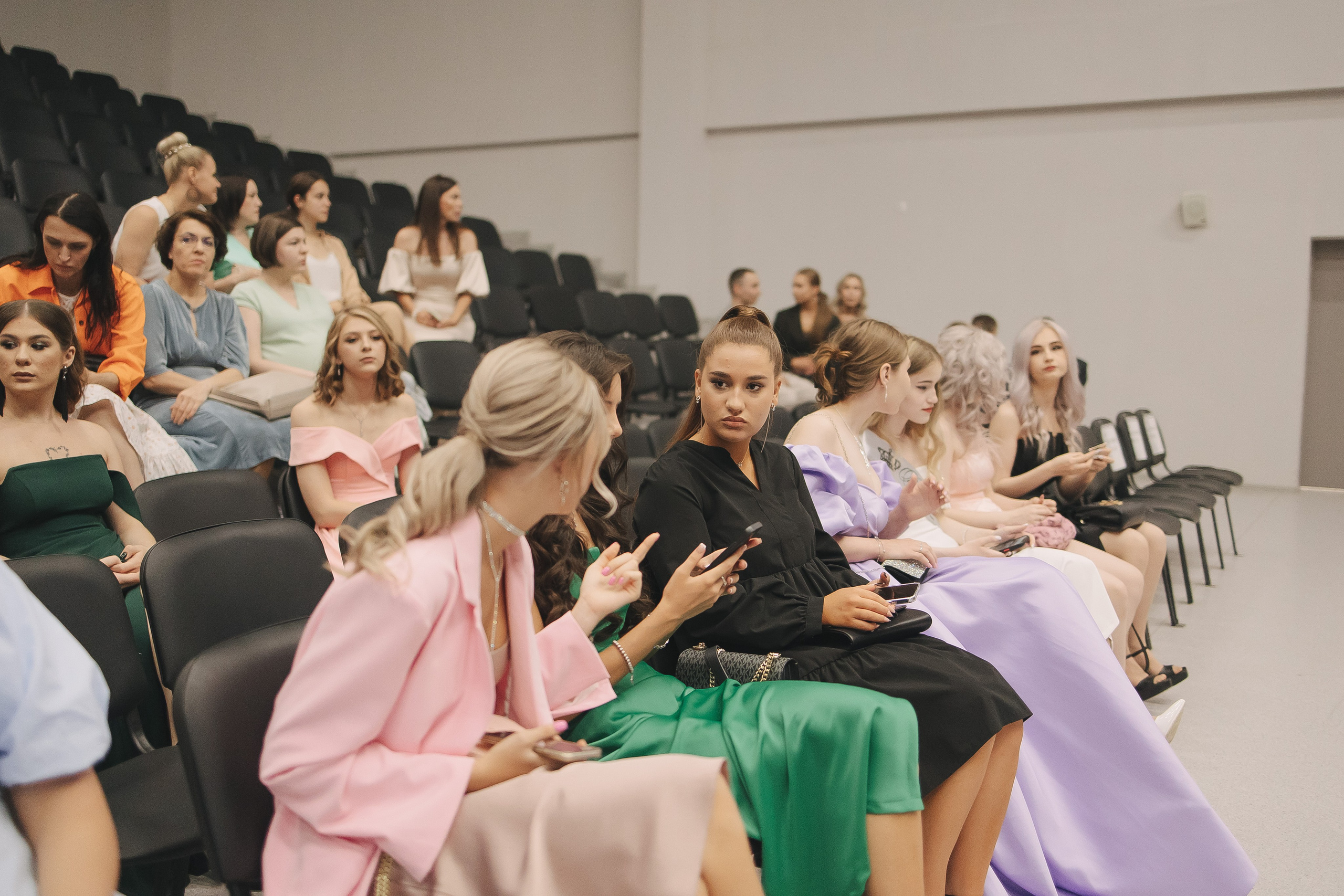 Выпускной Сосны. Свадебный и женский фотограф