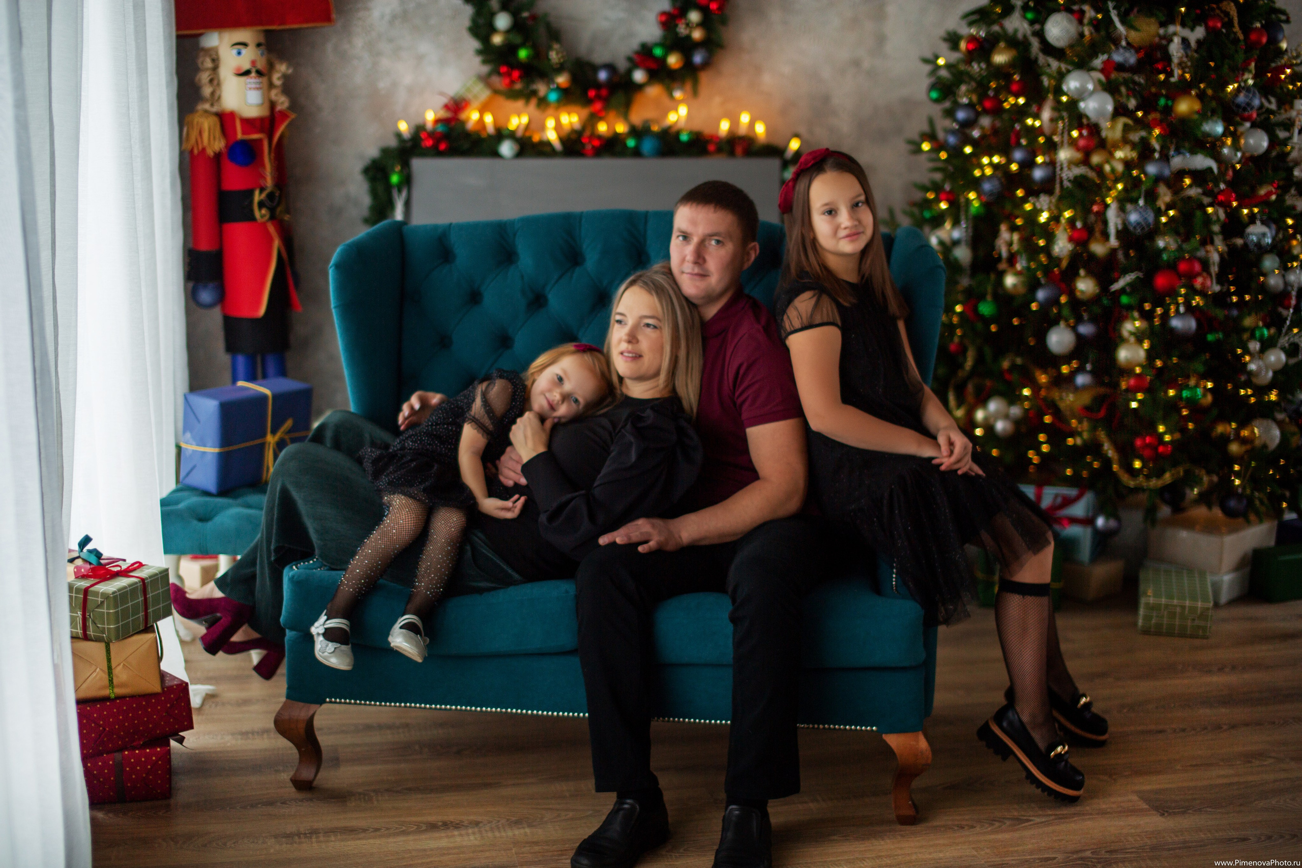 Новогодняя сказка Вари и Маруси, 2024. Семейный и детский фотограф в Петрозаводске