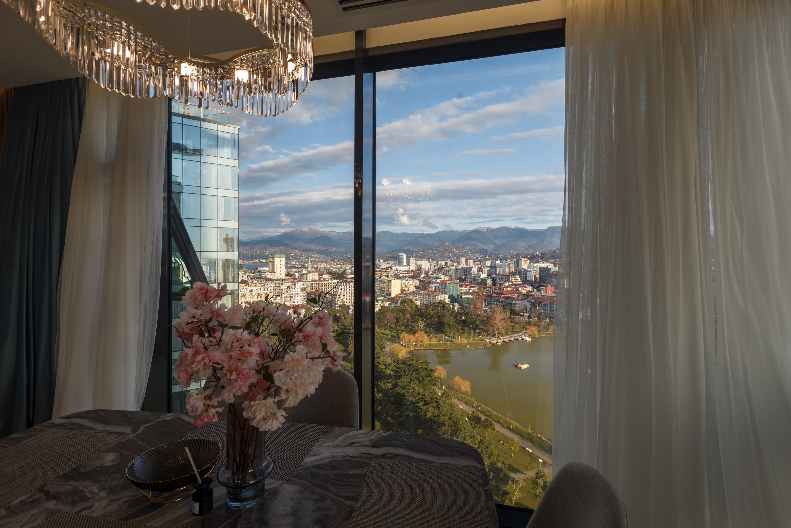 BELLEVUE RESIDENCE by HILTON. Режиссёр, клипмейкер, фотограф — Андрей Охота