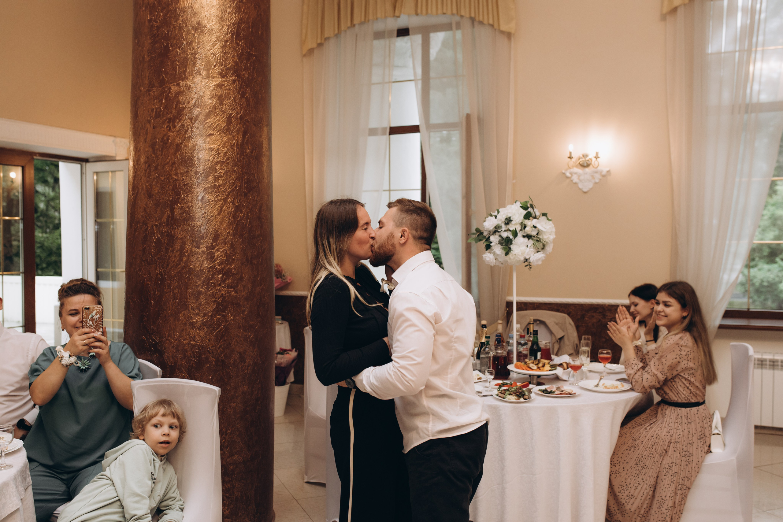 Антон и Алксандра (студия+ресторан). Семейный фотограф в Обнинске