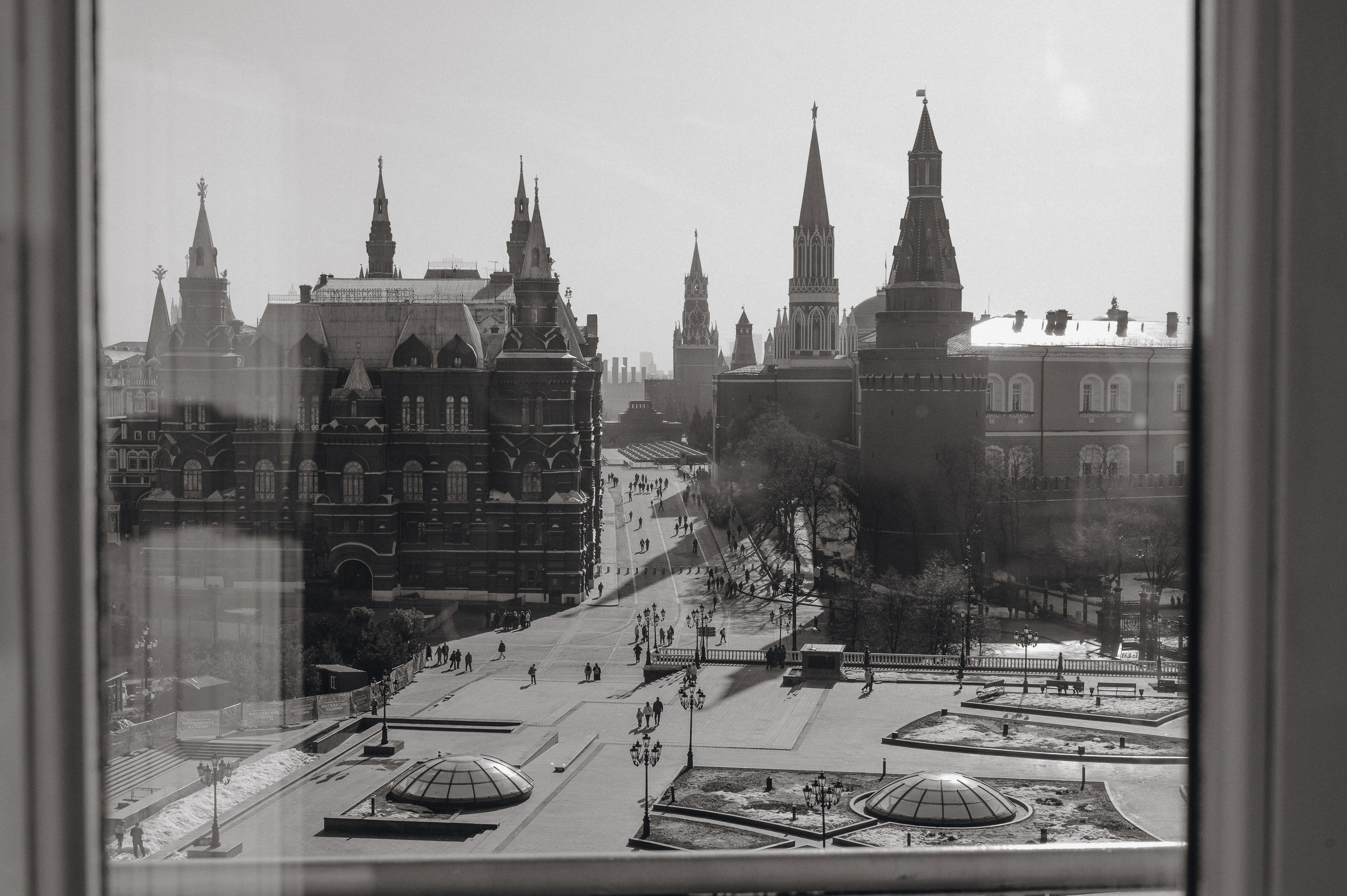 Дмитрий и Луиза. Гостиница Националь и ресторан Белуга. Свадебный фотограф Москва и Санкт-Петербург. Анастасия Чудина