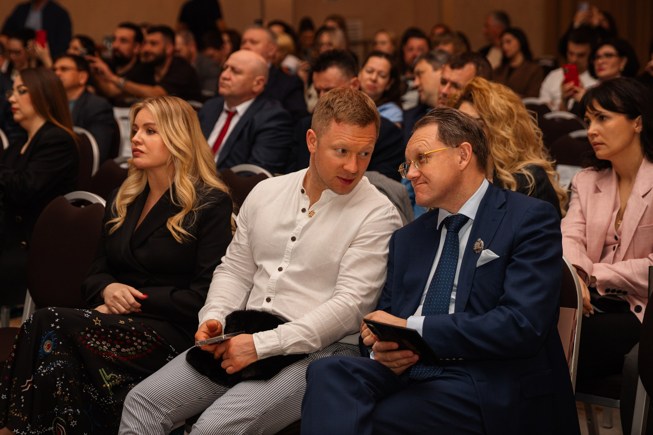 Конференция АВАНТИ. Фотограф Краснодар Настя Зокс