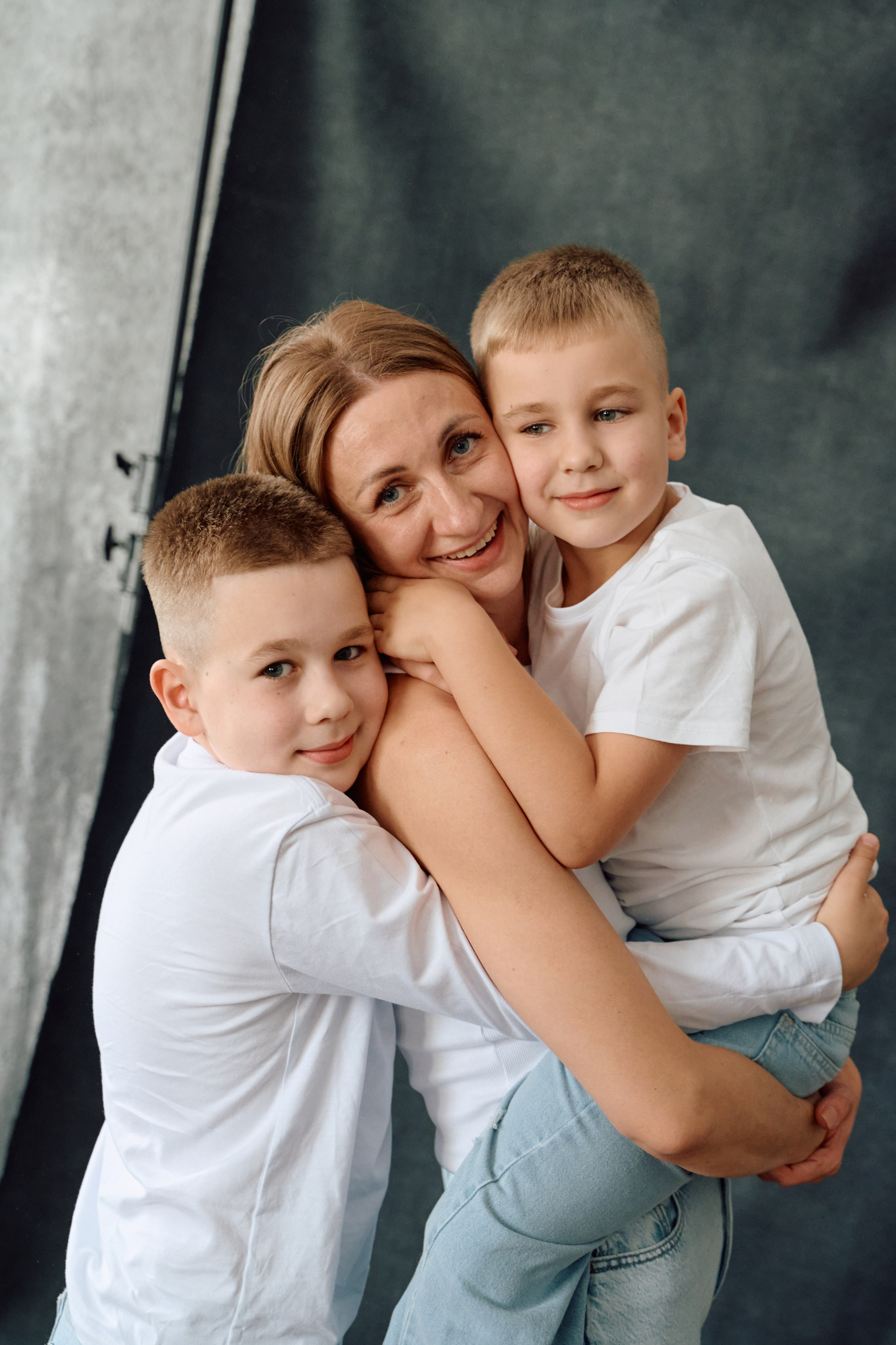 Аня и дети. Фотограф Егорьевск Коломна Воскресенск