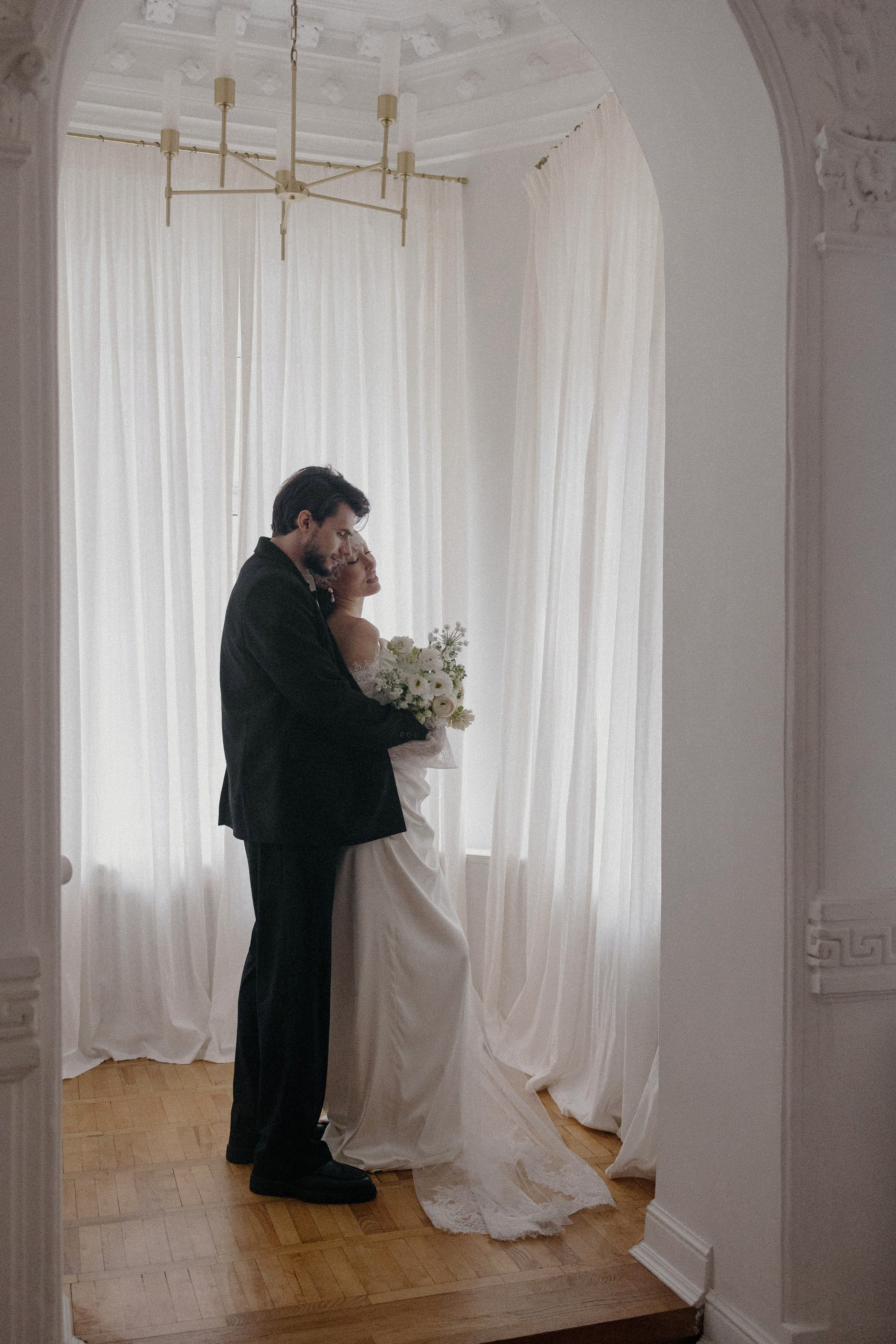 Свадебная фотосессия в студии в Москве. Свадебный фотограф в Москве. свадебная фотосессия Москва. Утро невесты Москва. Фотограф в Москве Валерия Рожкова