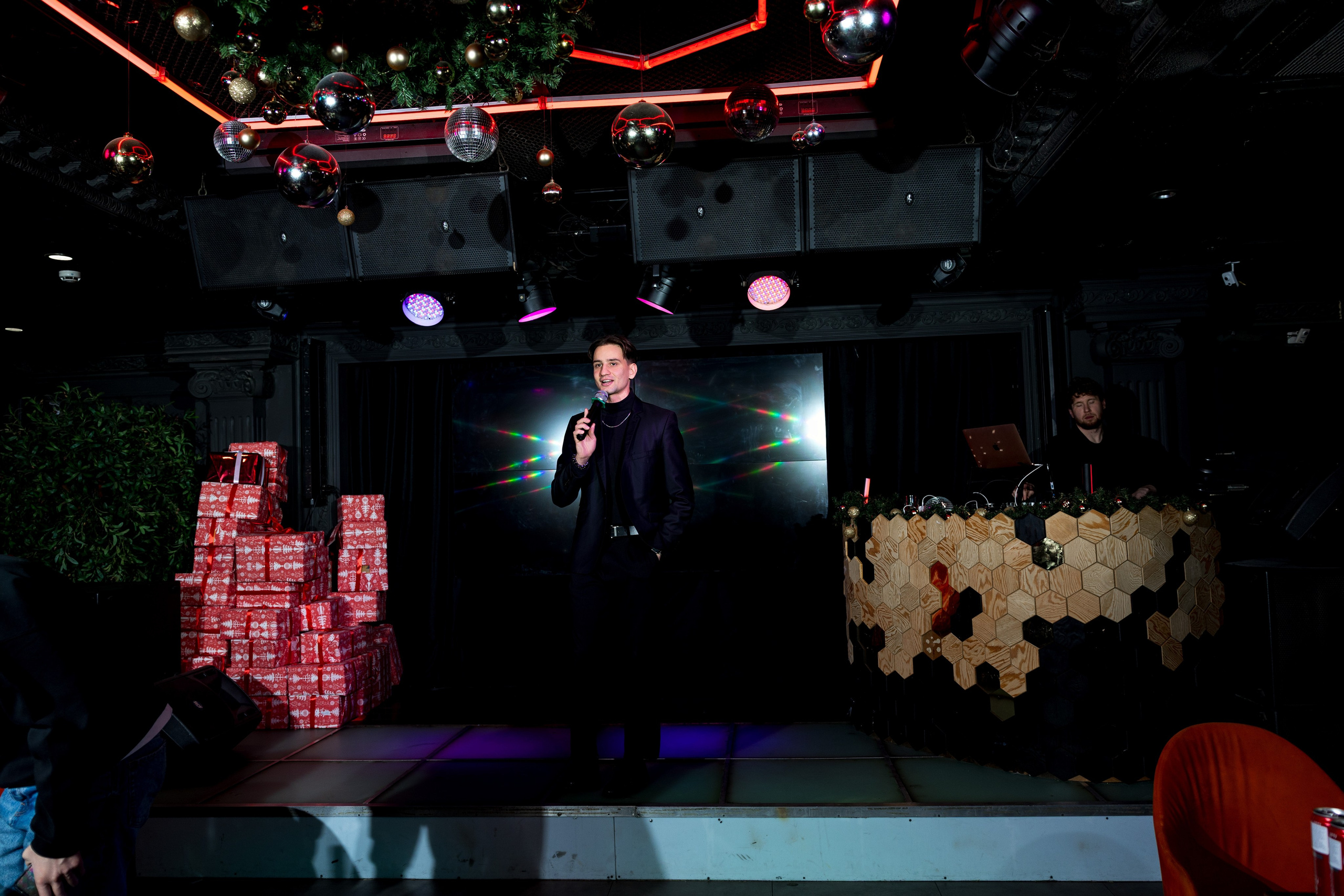 Новогодний корпоратив (ресторан «Мед»). Свадебный фотограф и контент фотограф в Казани Малыгина Елена