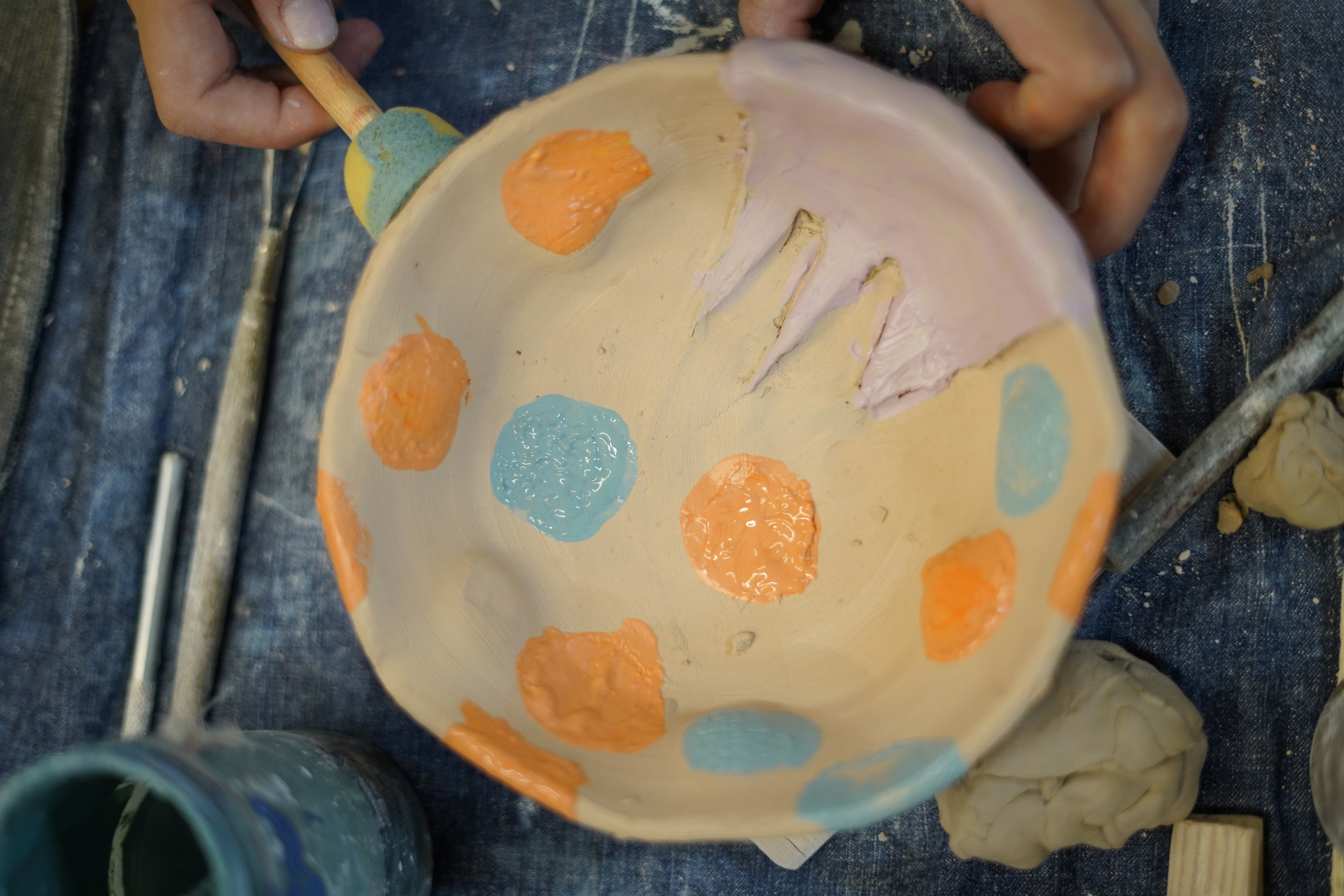 Сьемка в гончарной мастерской. Главная