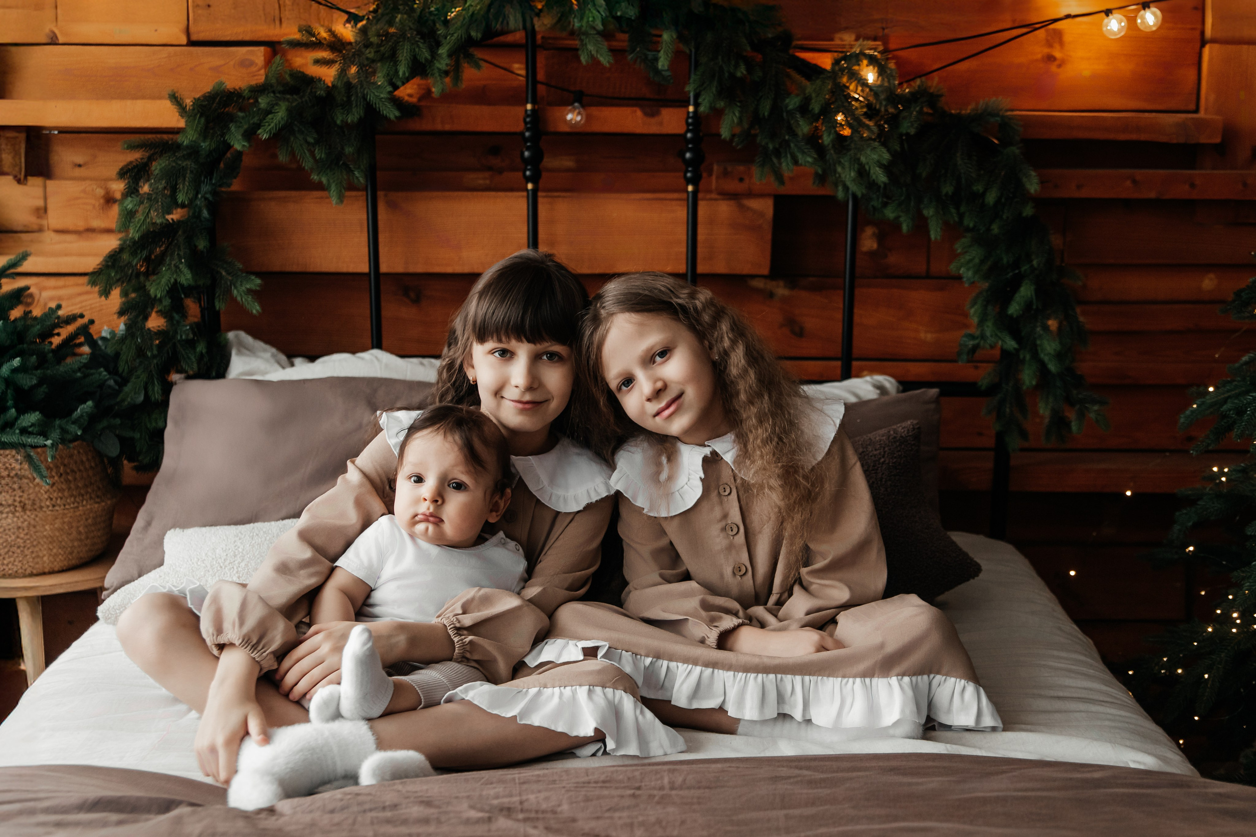 Семья Рудченко. Новогодняя фотосъёмка в студии. Семейный фотограф в Калуге Ирина Ушакова. Фотограф на роды