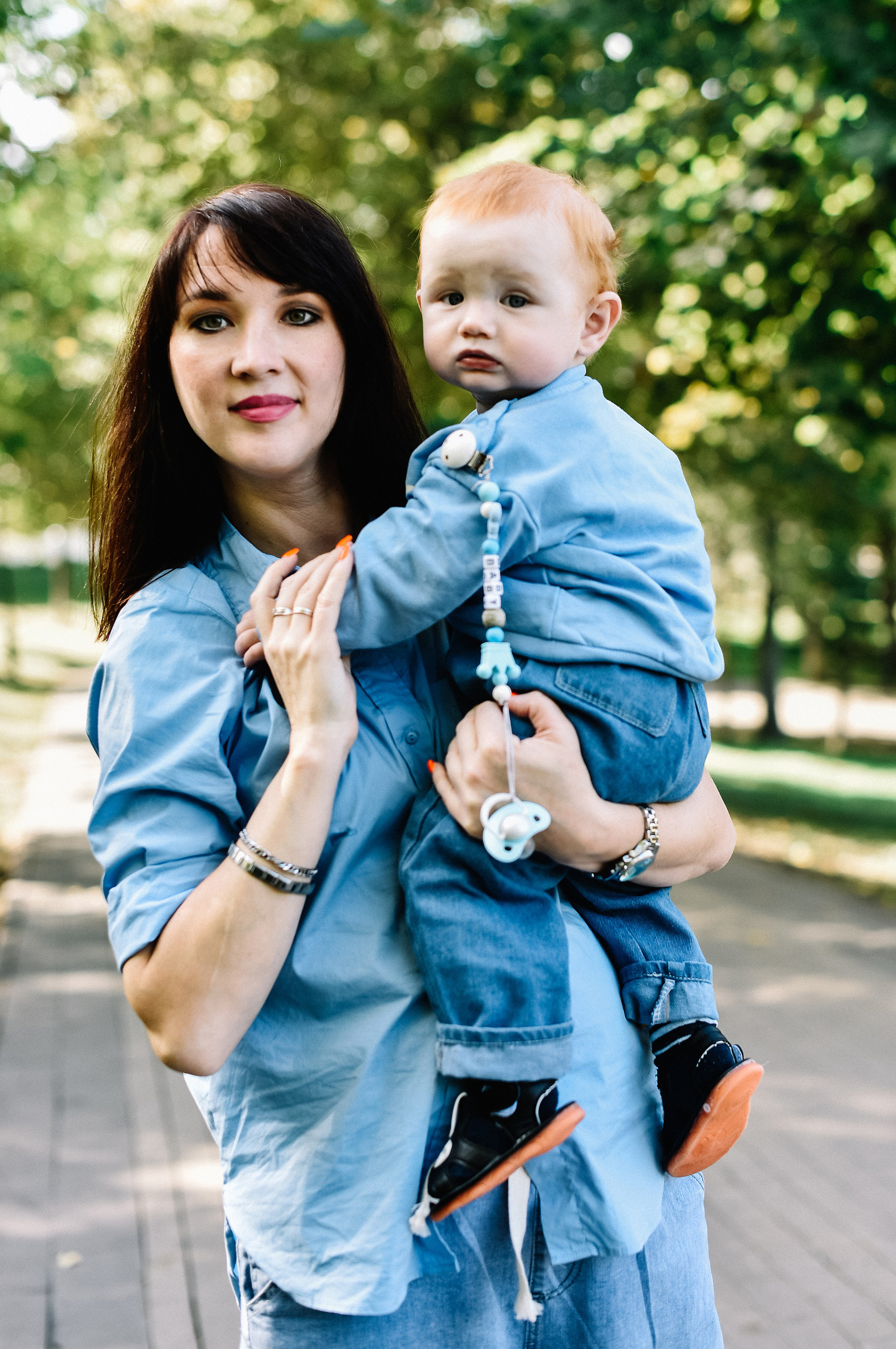 Прогулка Олеси, Льва и Ванечки