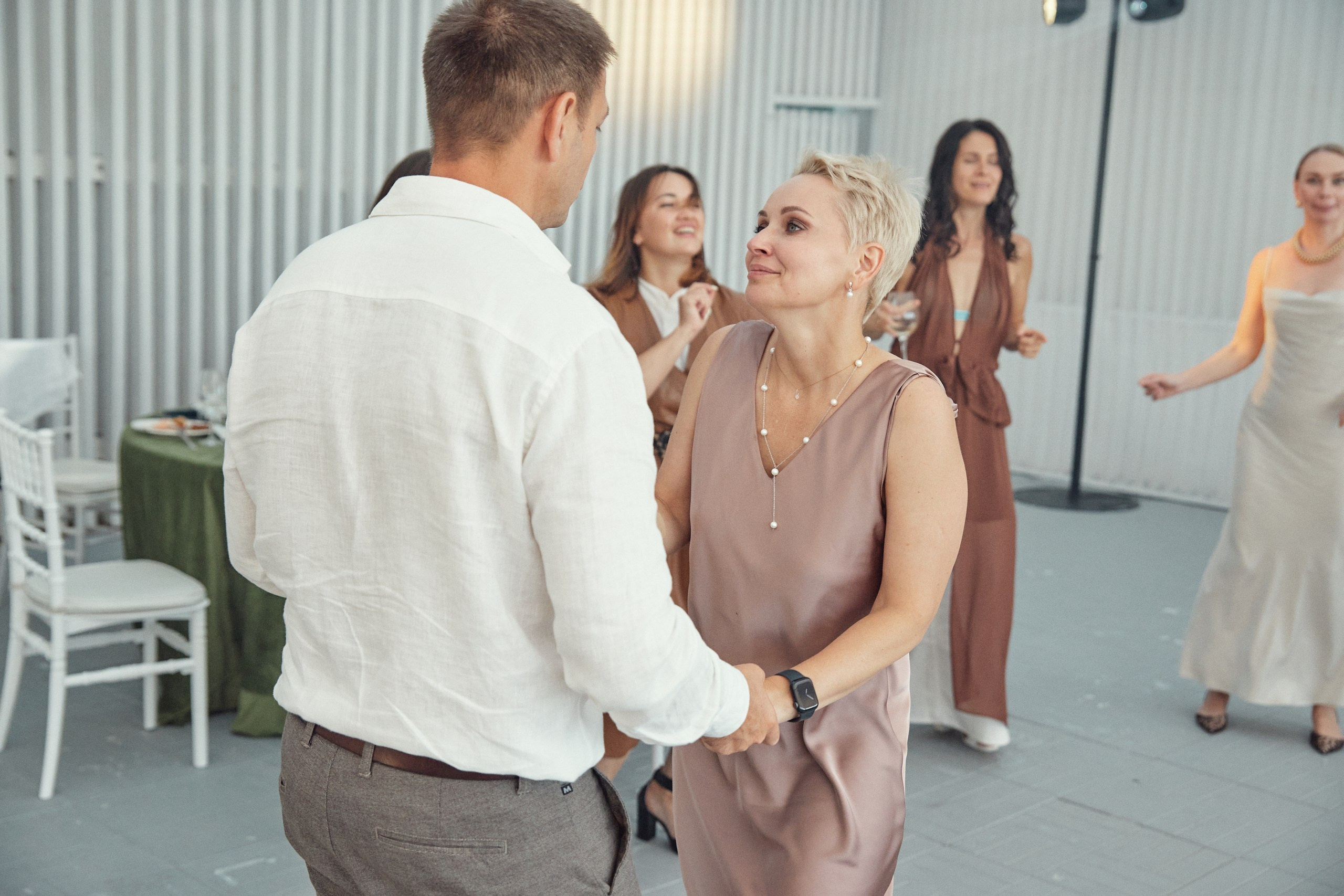Счастье здесь. Свадебный фотограф Антон Артюшин. Работаю в Нижнем Новгороде и Москве