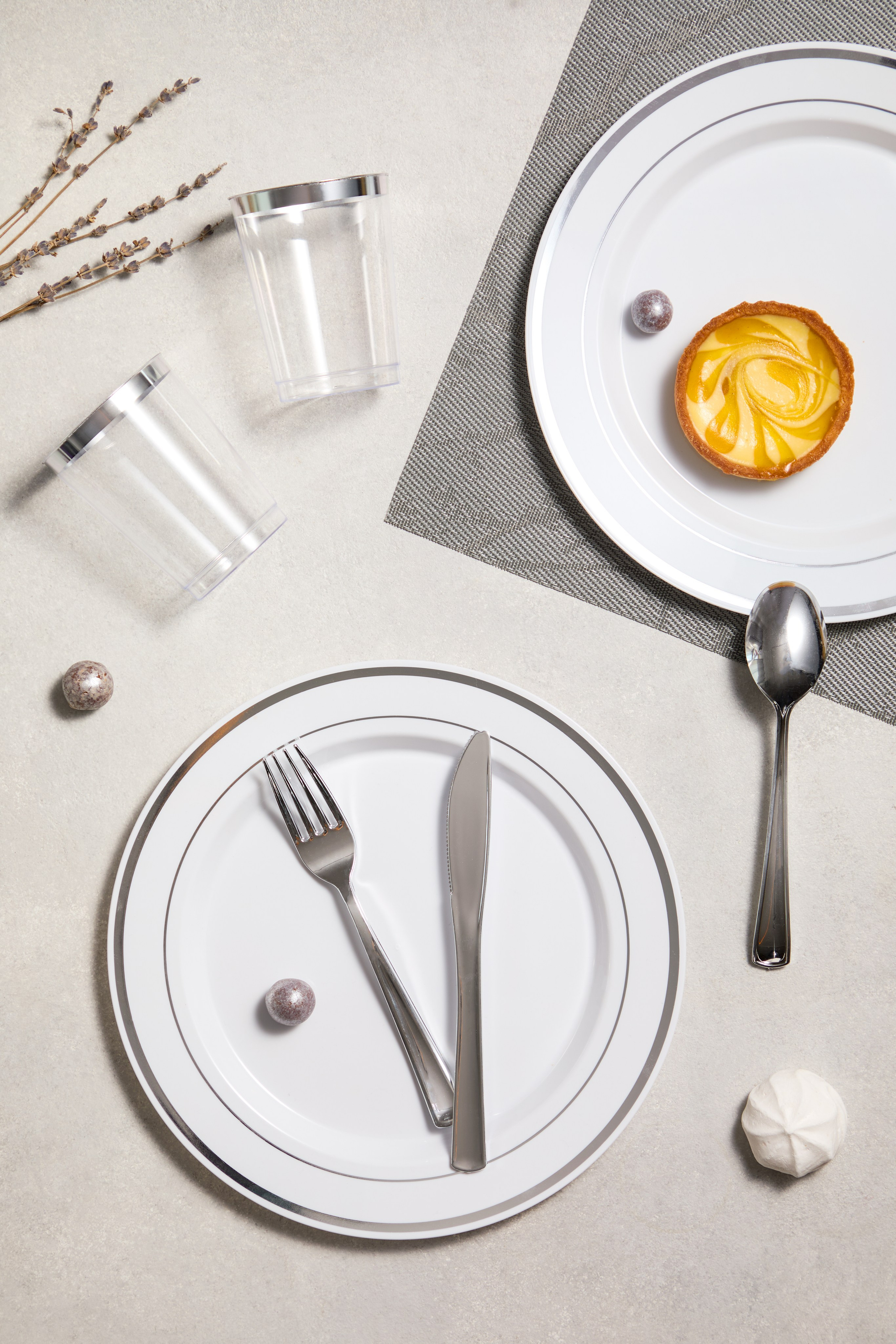 Пластиковая посуда. Сайт о предметной, имиджевой и портретной фотографии, фотограф Фил Киреев