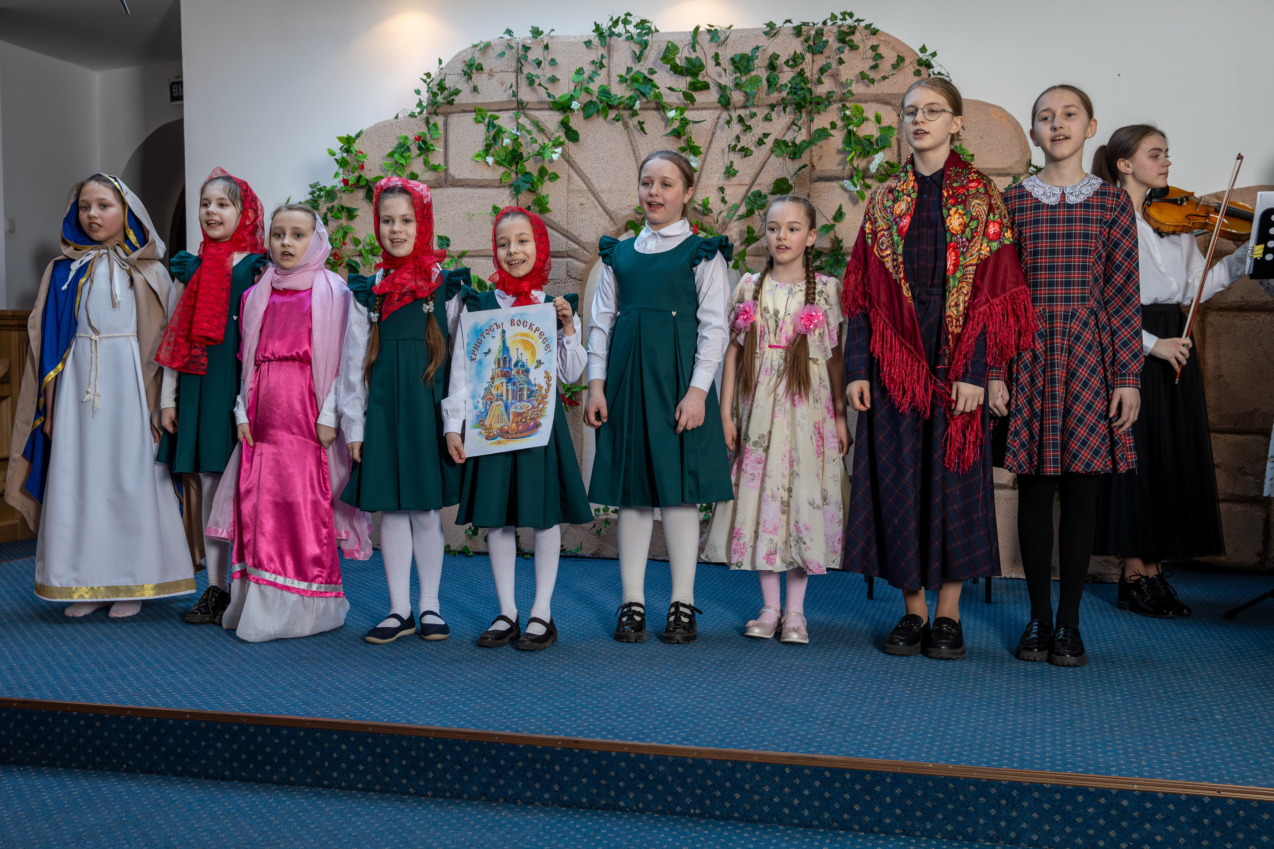 Пасхальный концерт Воскресная школа 2025. Фотограф Таинств Крещение и Венчания г. Магадан Власова Ульяна