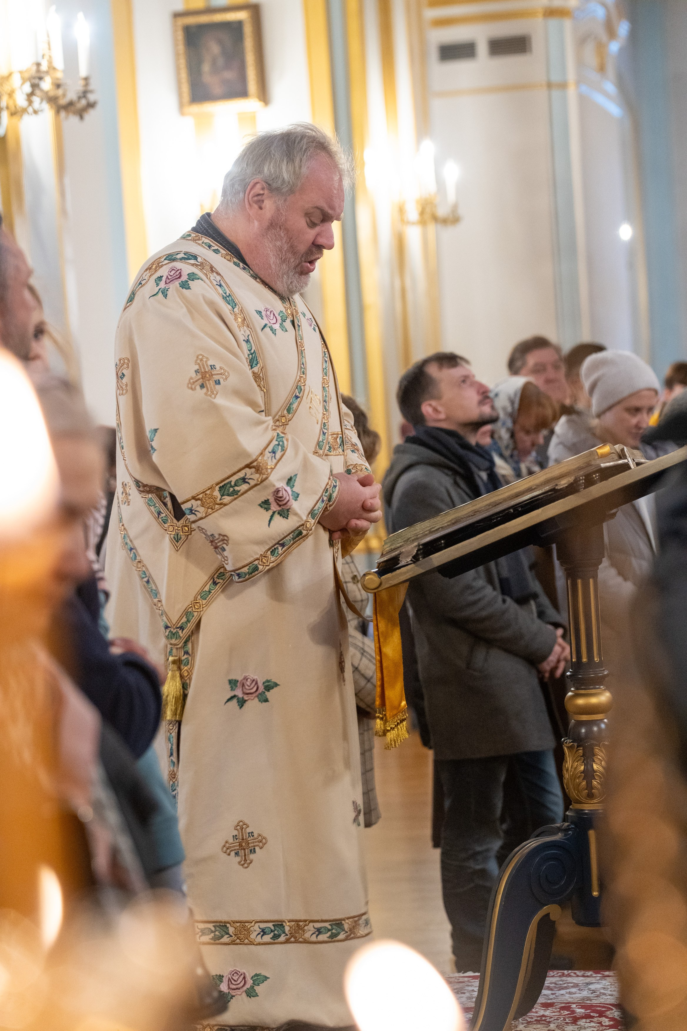 Неделя 20-я по Пятидесятнице. Память святых отцов VII Вселенского Собора. Иверской иконы Божией Матери. НИКОЛО-БОГОЯВЛЕНСКИЙ МОРСКОЙ СОБОР