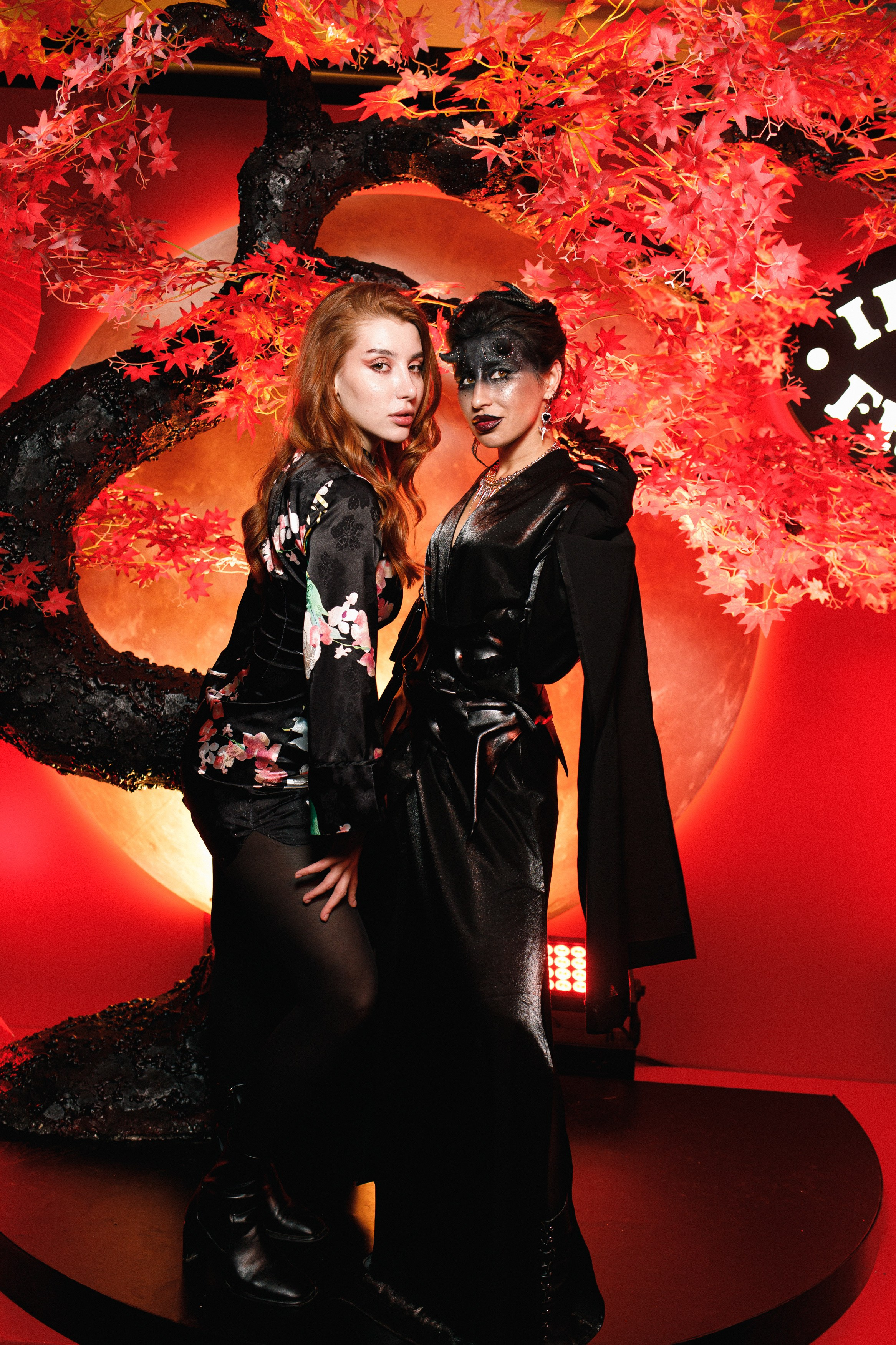 ILLEGAL FRIENDS | ASIA. СВОИ. ФОТООТЧЕТЫ-СОБЫТИЯ-МЕСТА