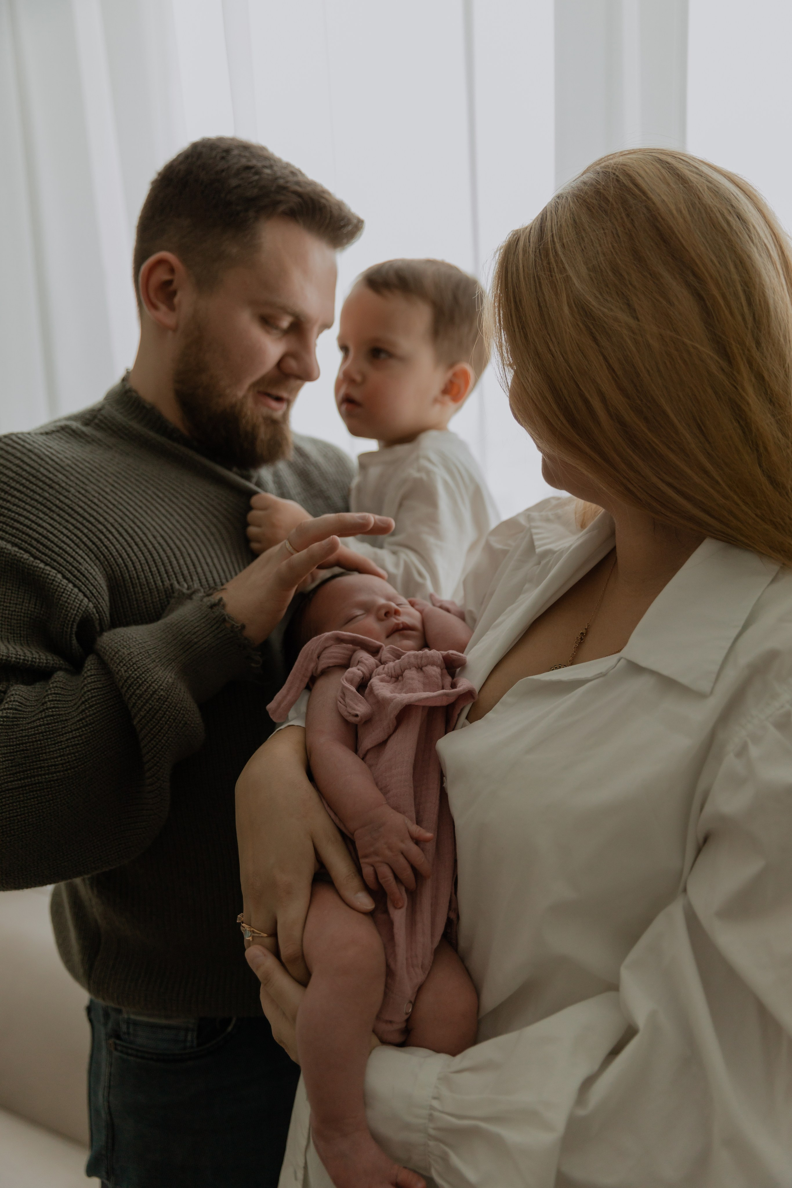 Влад Ангелина Давид и Николь. Семейный фотограф Москва