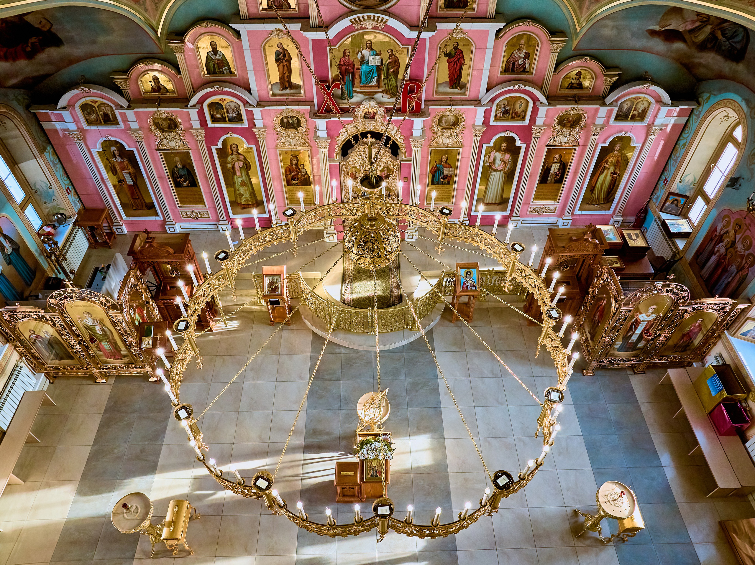 Фотографии росписи храма