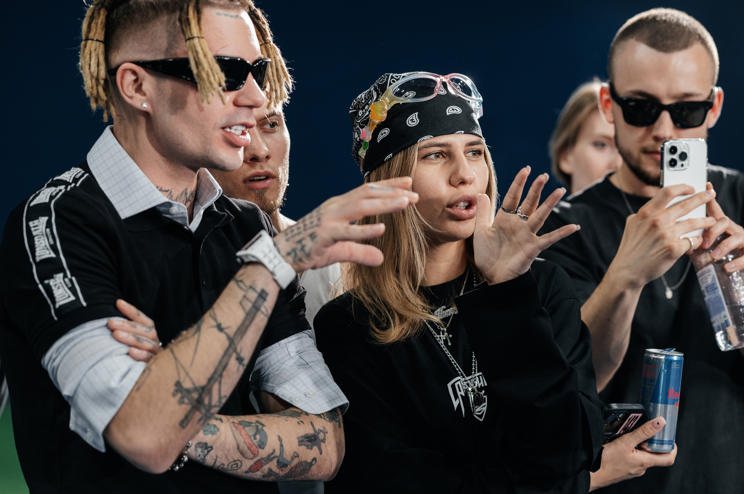 Коста Лакоста, Ольга Серябкина — По улицам. Свадебный фотограф в Москве и по всему Миру Андрей Медведников