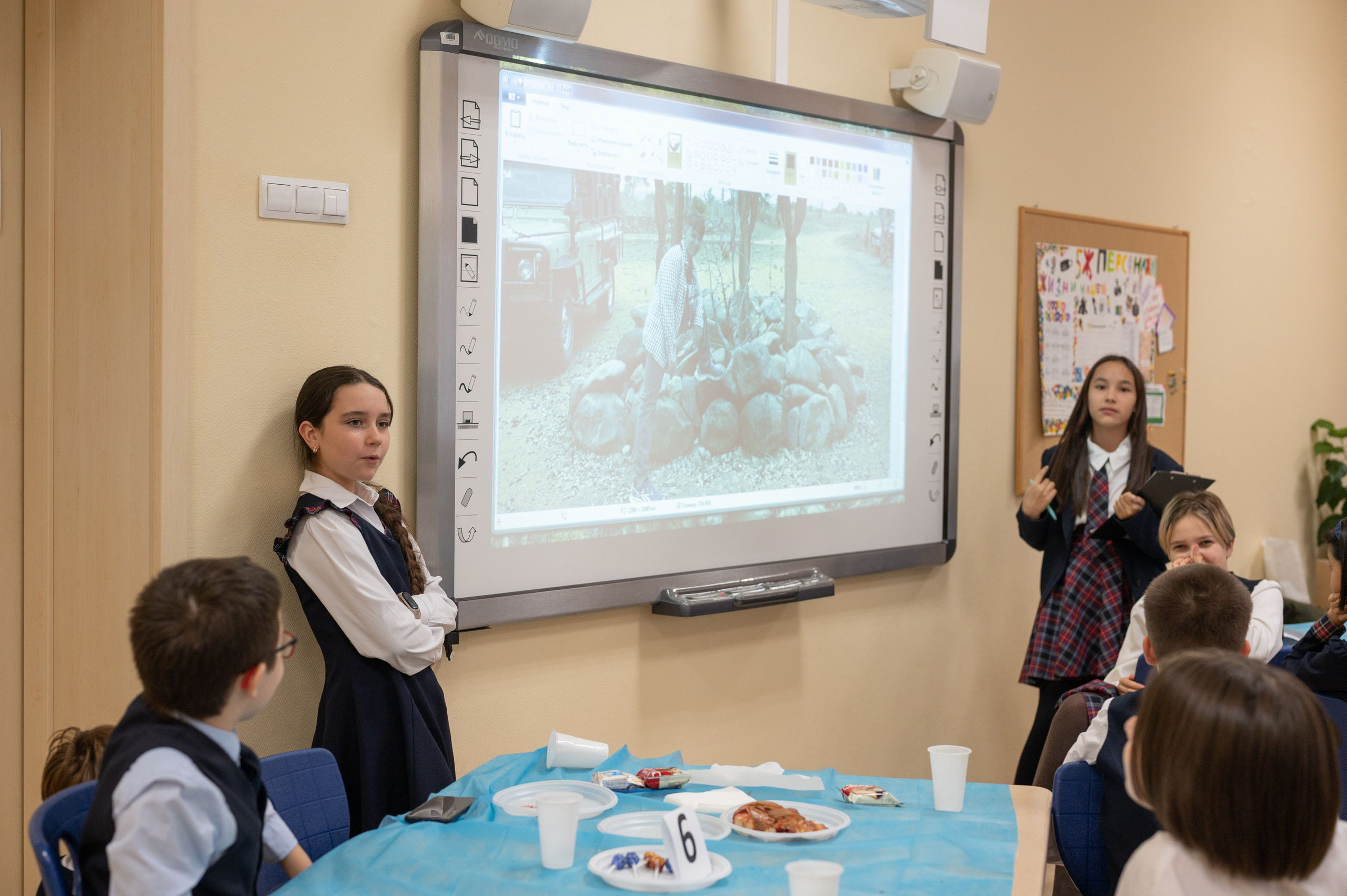 Репортаж мероприятия в классе 5Ж 16 гимназия 2024 г. Фотограф новорожденных, семейный детский в Тюмени Татьяна Морозова