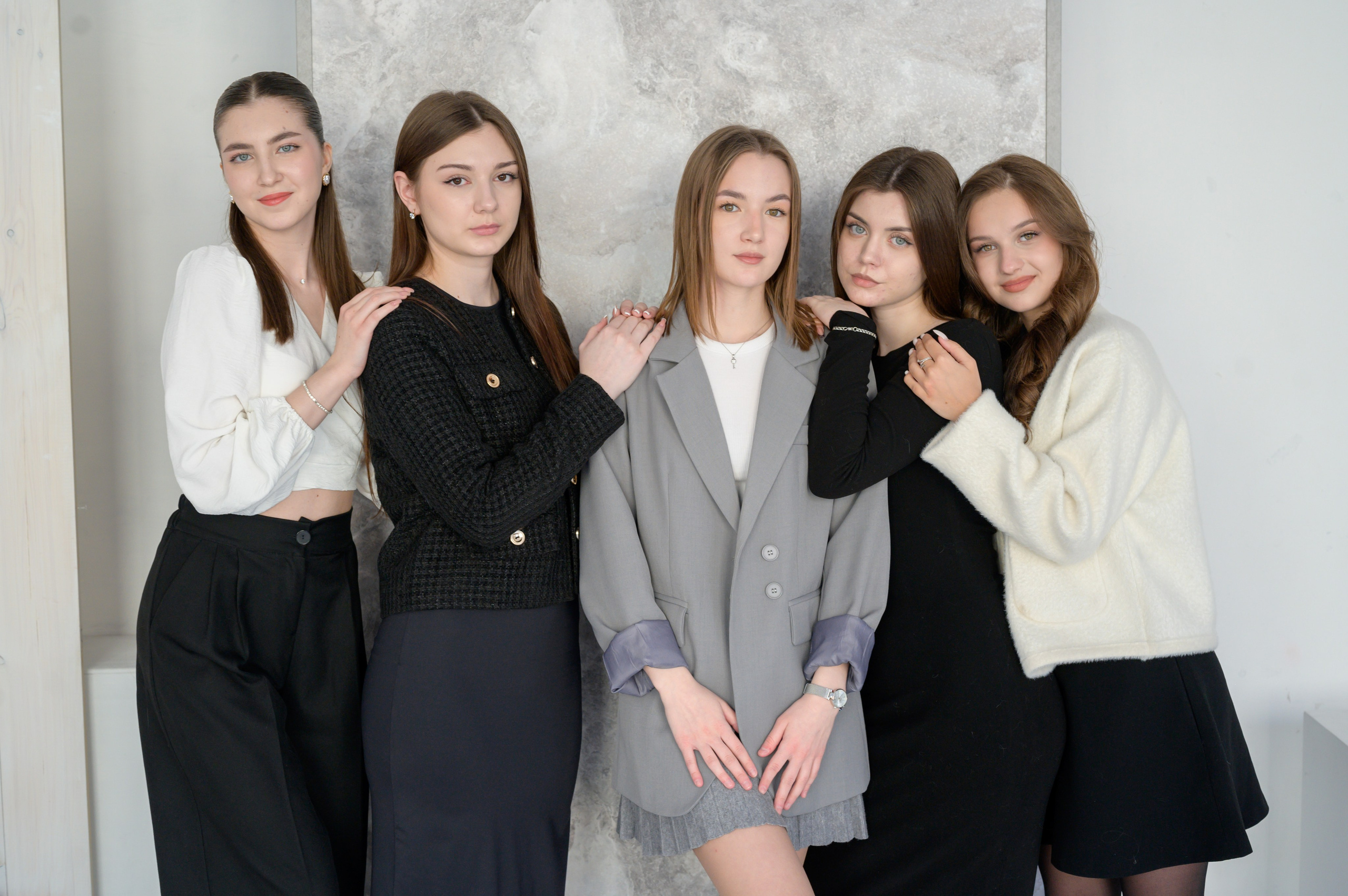 11 класс. студия. Фотограф новорожденных, семейный детский в Тюмени Татьяна Морозова