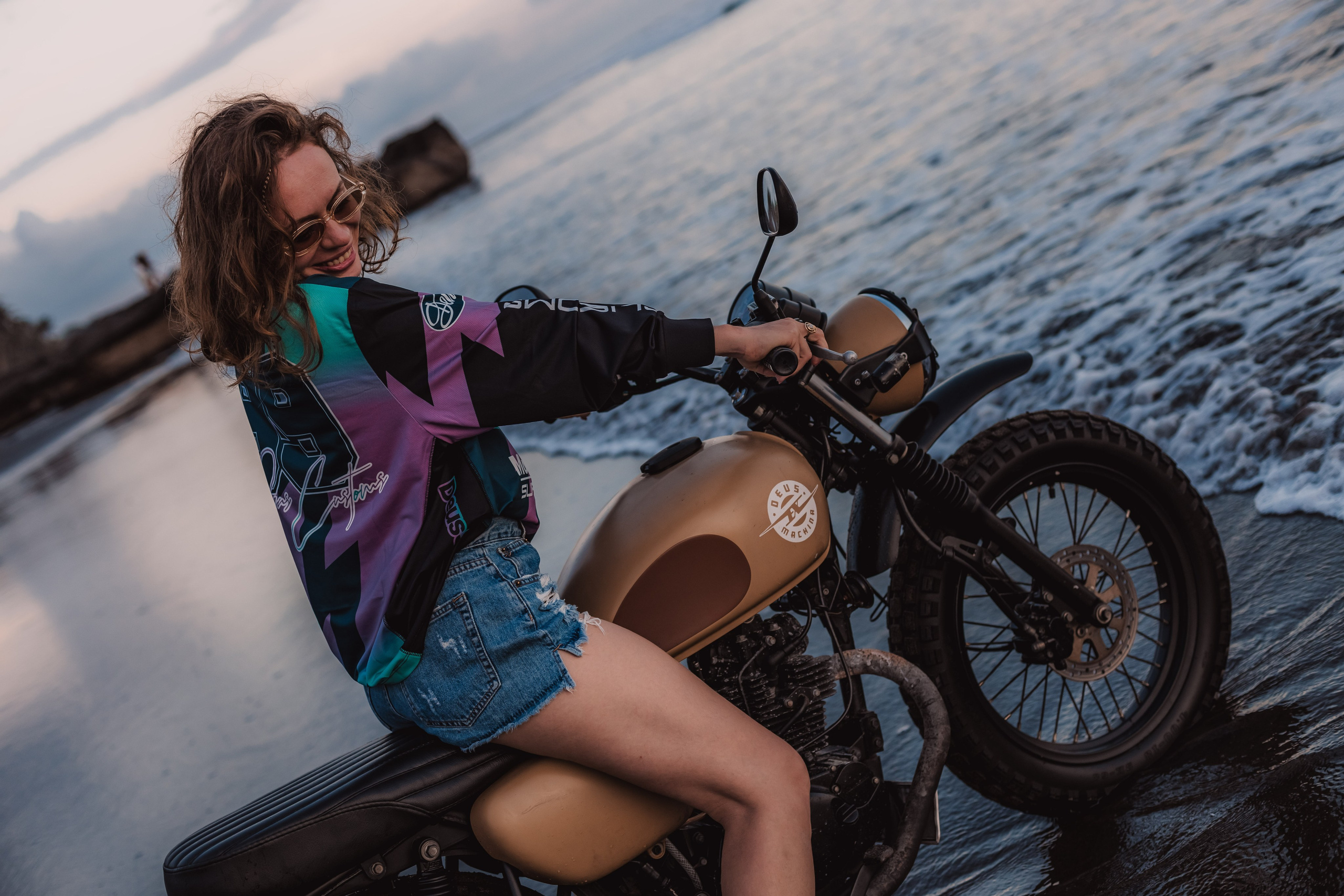 Moto babe. Mariam Bagdasaryan