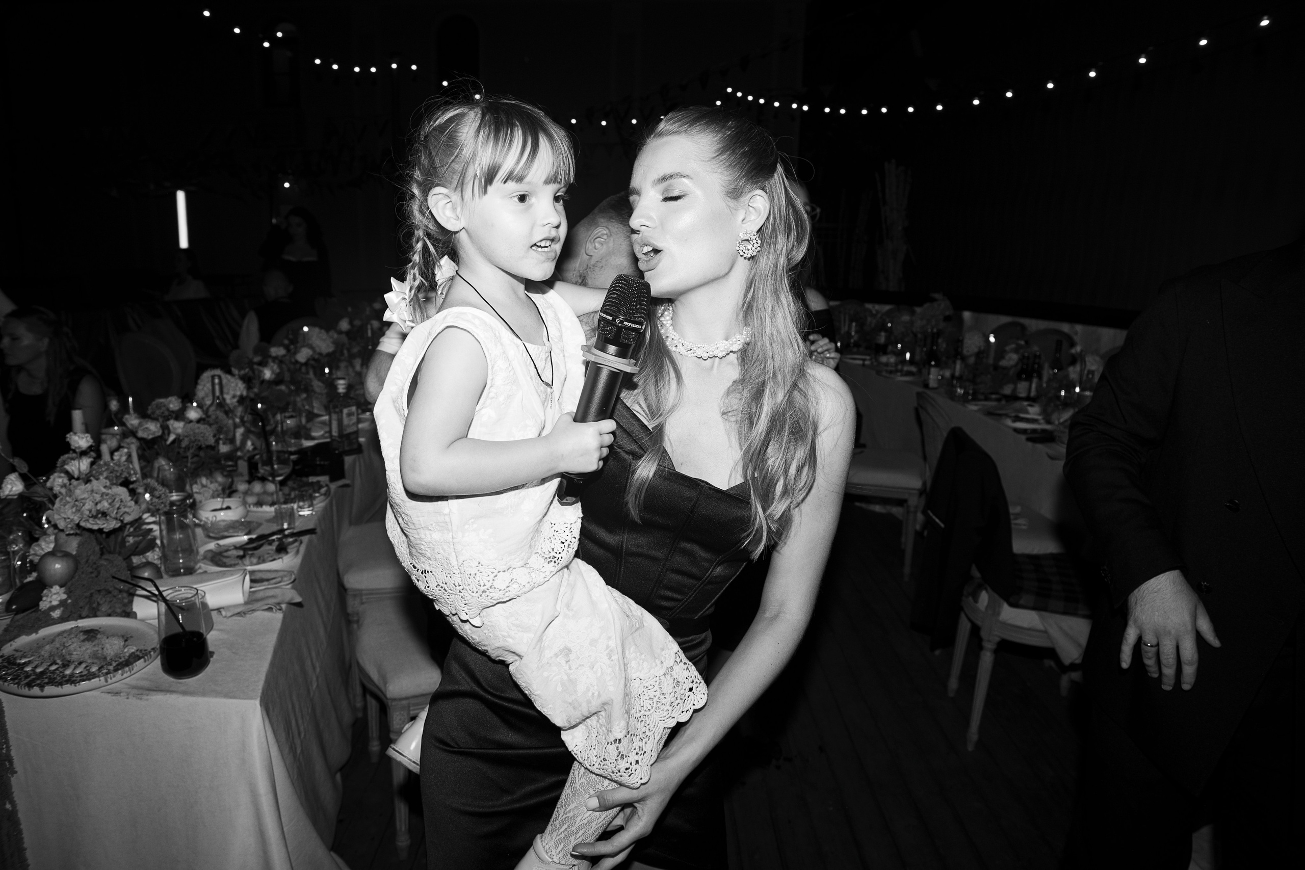 Это не свадьба, это вечеринка. Свадебный фотограф в России и заграницей — Ольга Каретникова