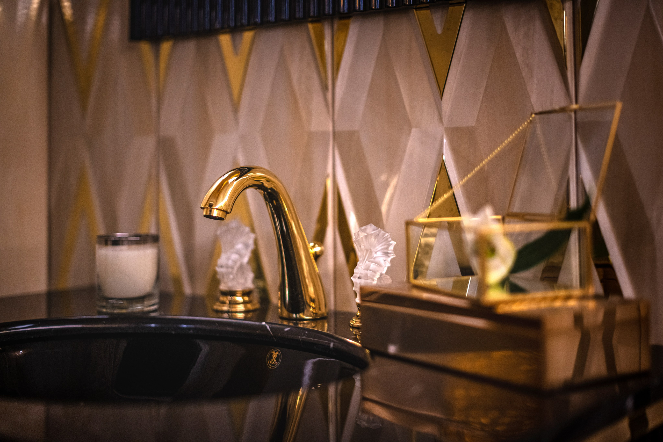 Salon. Интерьерный, портретный и семейный фотограф в Москве Мария Иринархова