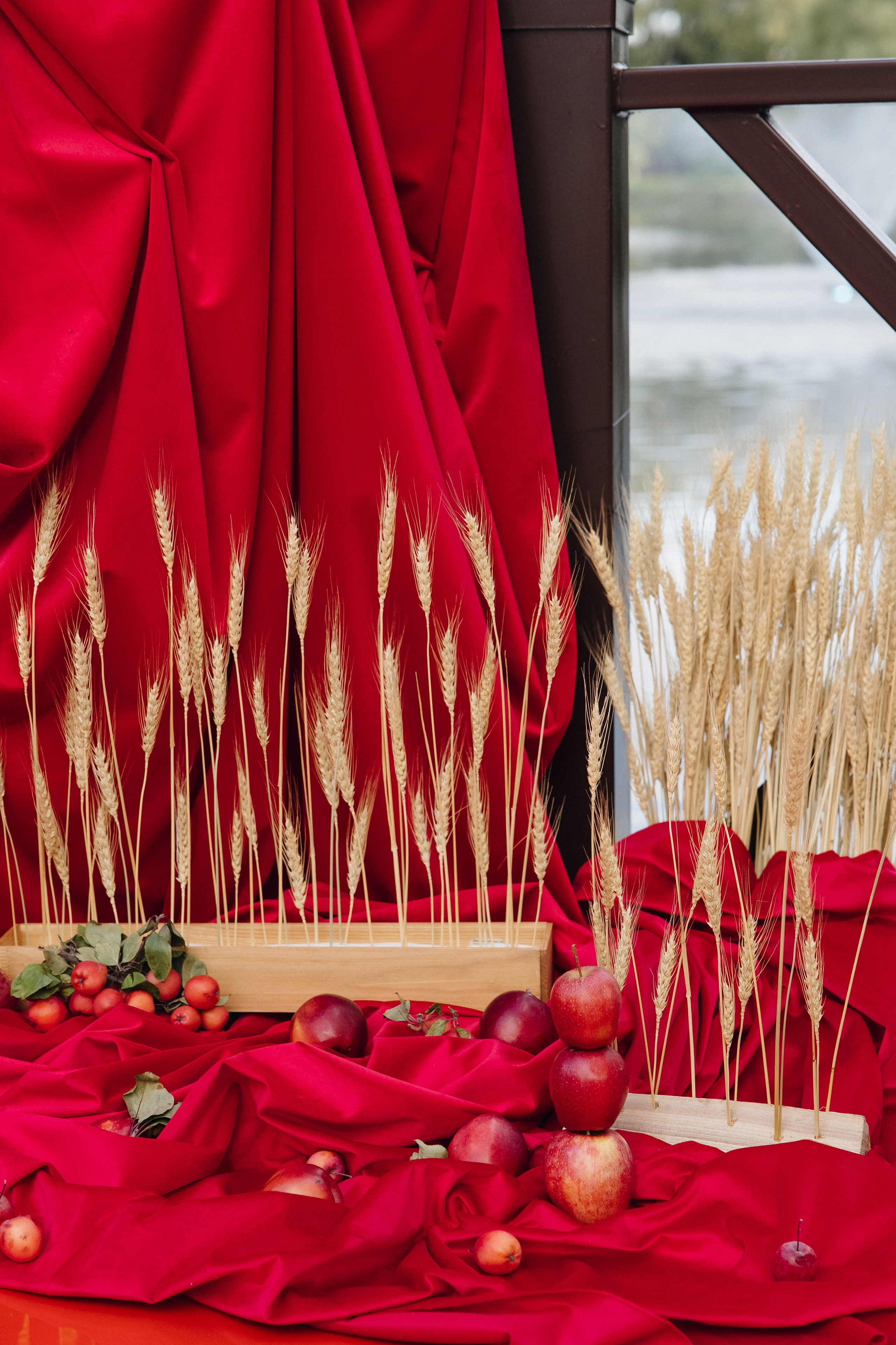 Е&A | 12.09.2025 | MO, ВНИИССOK. МашаШарики | Декоратор | Москва