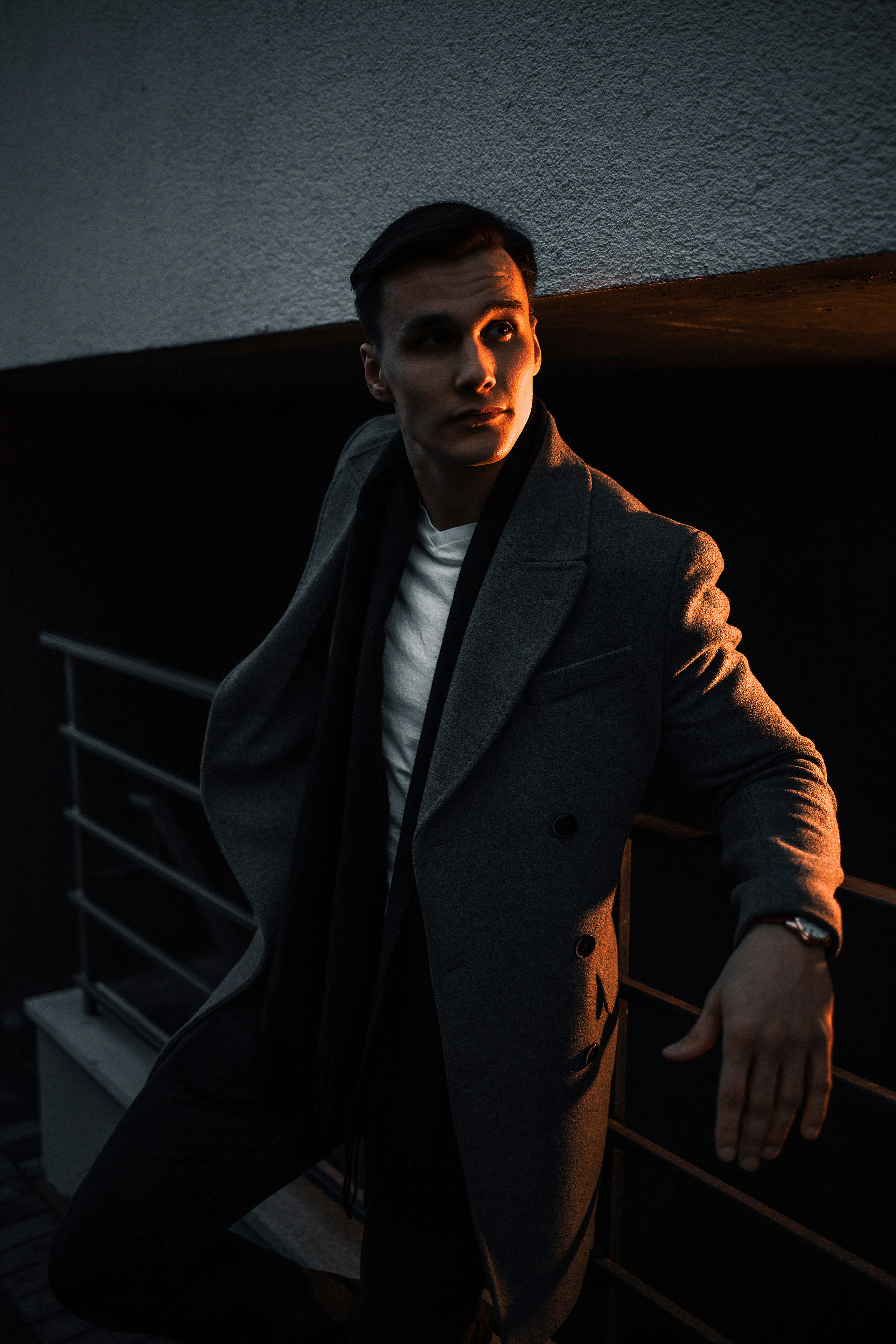 Мужская съемка в пальто в Ижевске. Бизнес фотограф Ижевск — Назаров Роман