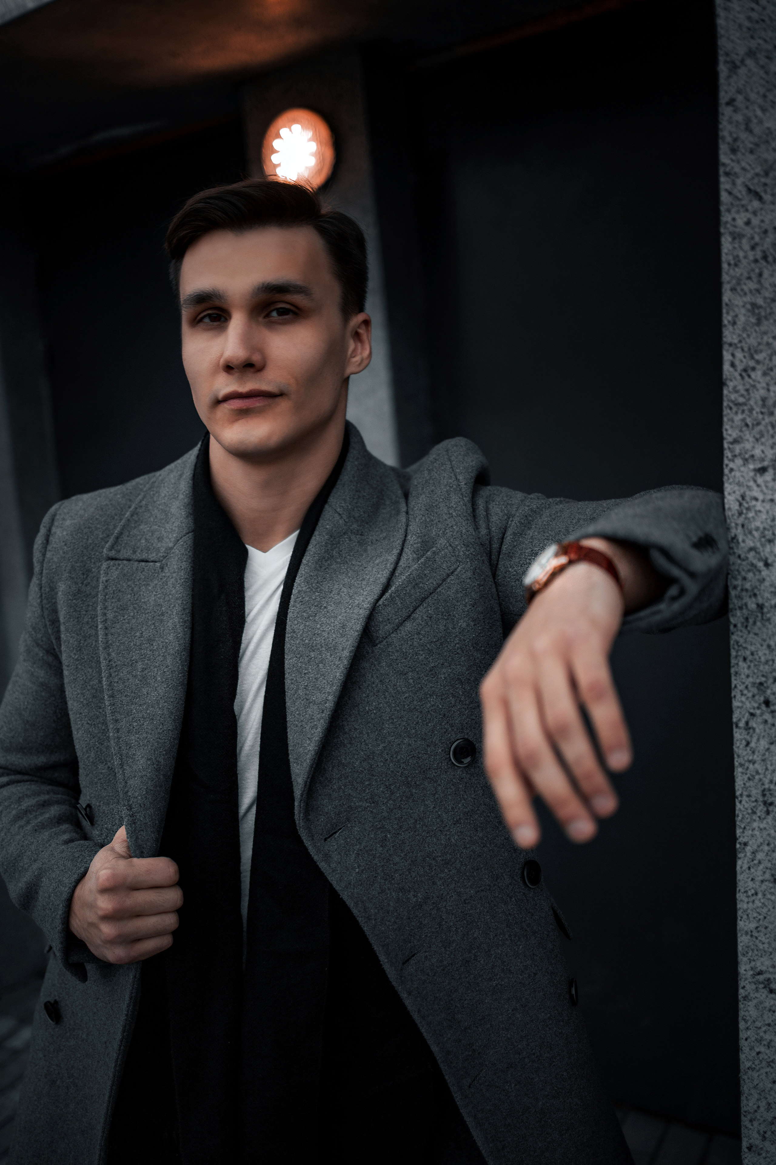 Мужская съемка в пальто в Ижевске. Бизнес фотограф Ижевск — Назаров Роман