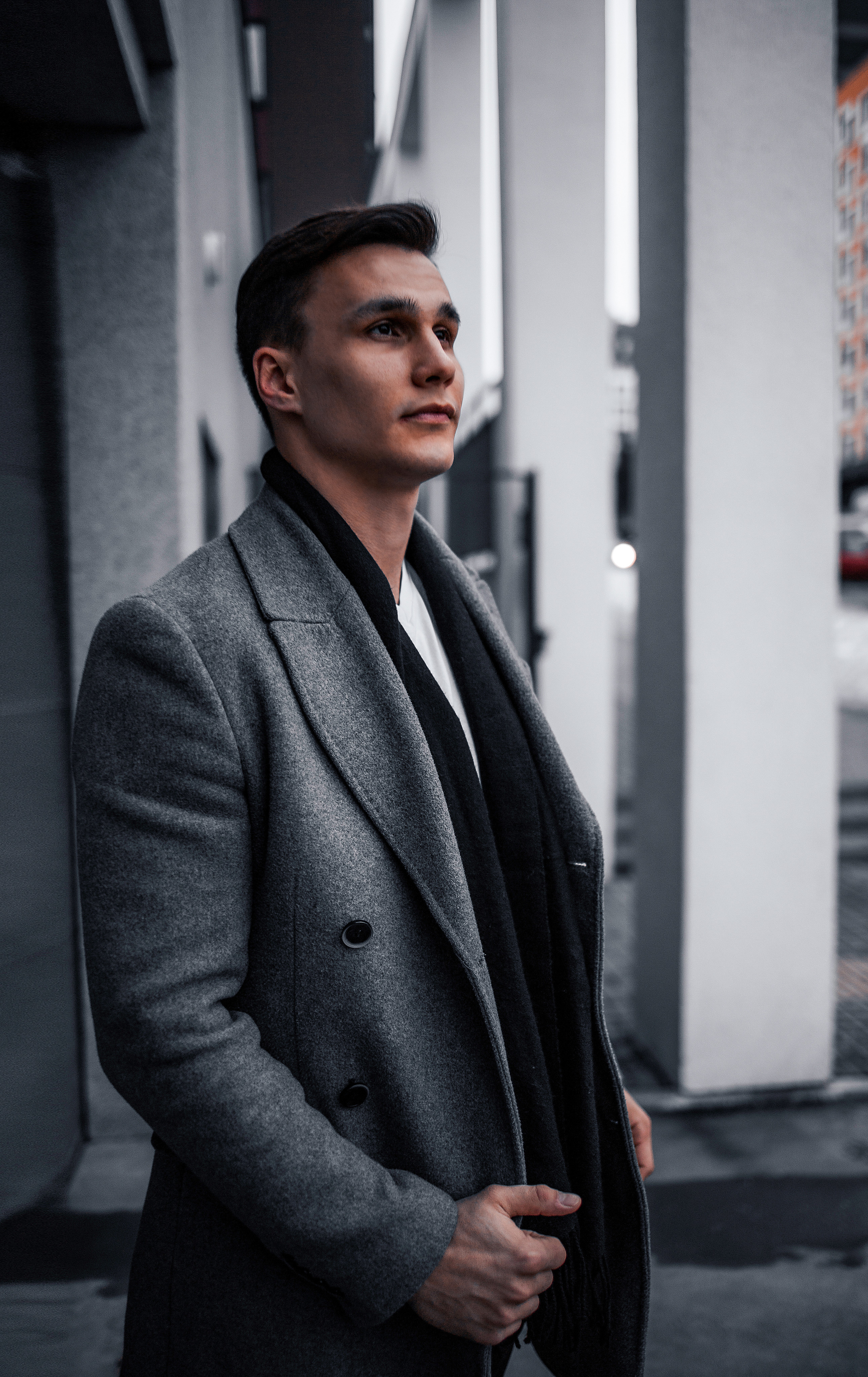 Мужская съемка в пальто в Ижевске. Бизнес фотограф Ижевск — Назаров Роман