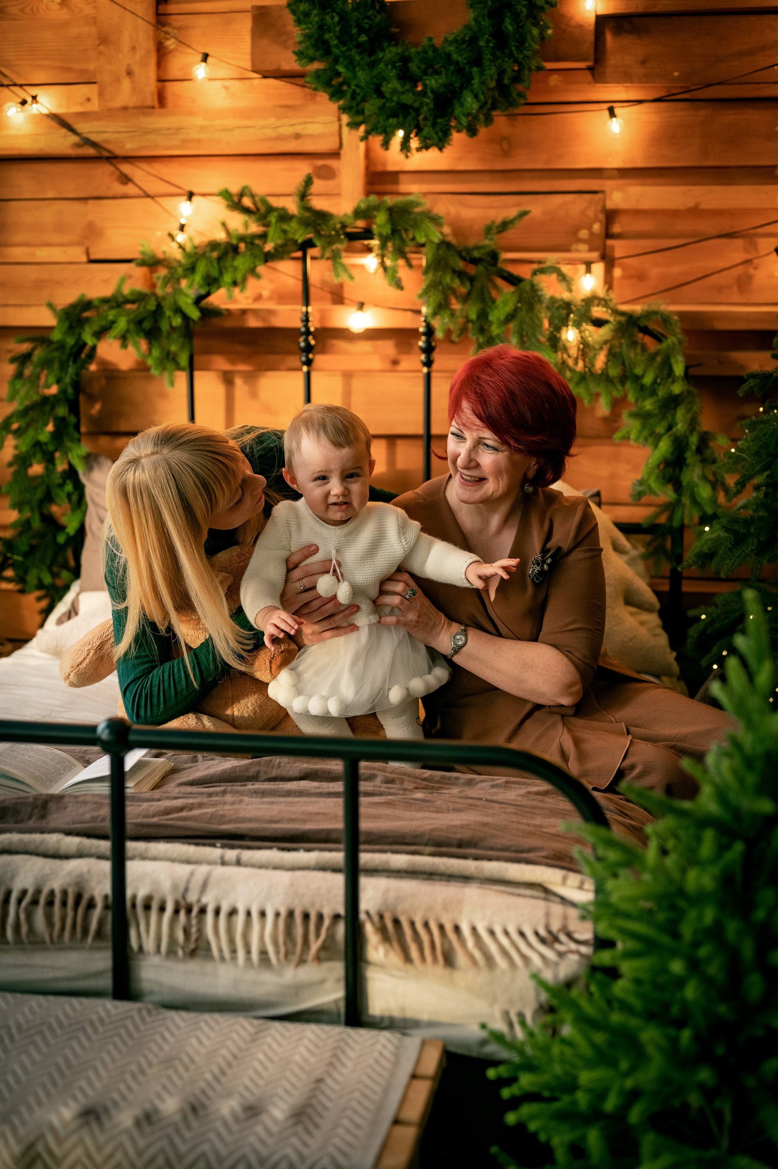 Новый год в студии. Фотограф новорождённых, семейный, школьный в городе Калуге Евгения